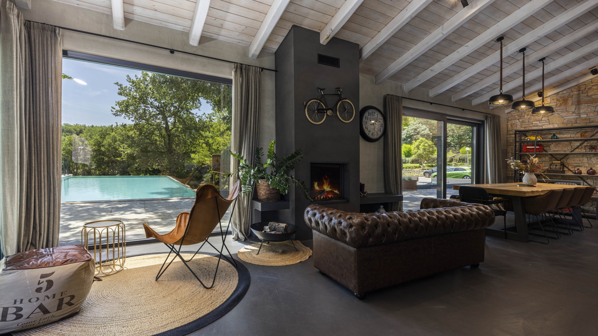 Villa Eterna with Infinity Pool