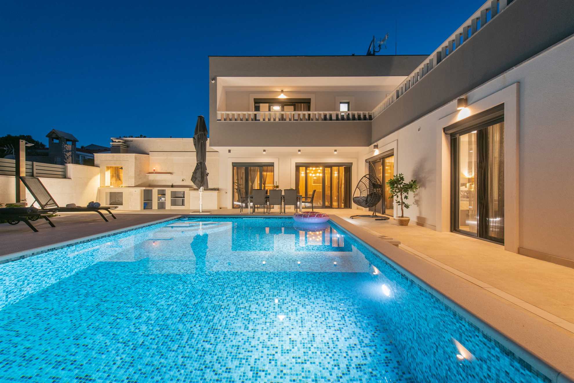 Image of Luxury Villa Bonaza with Pool