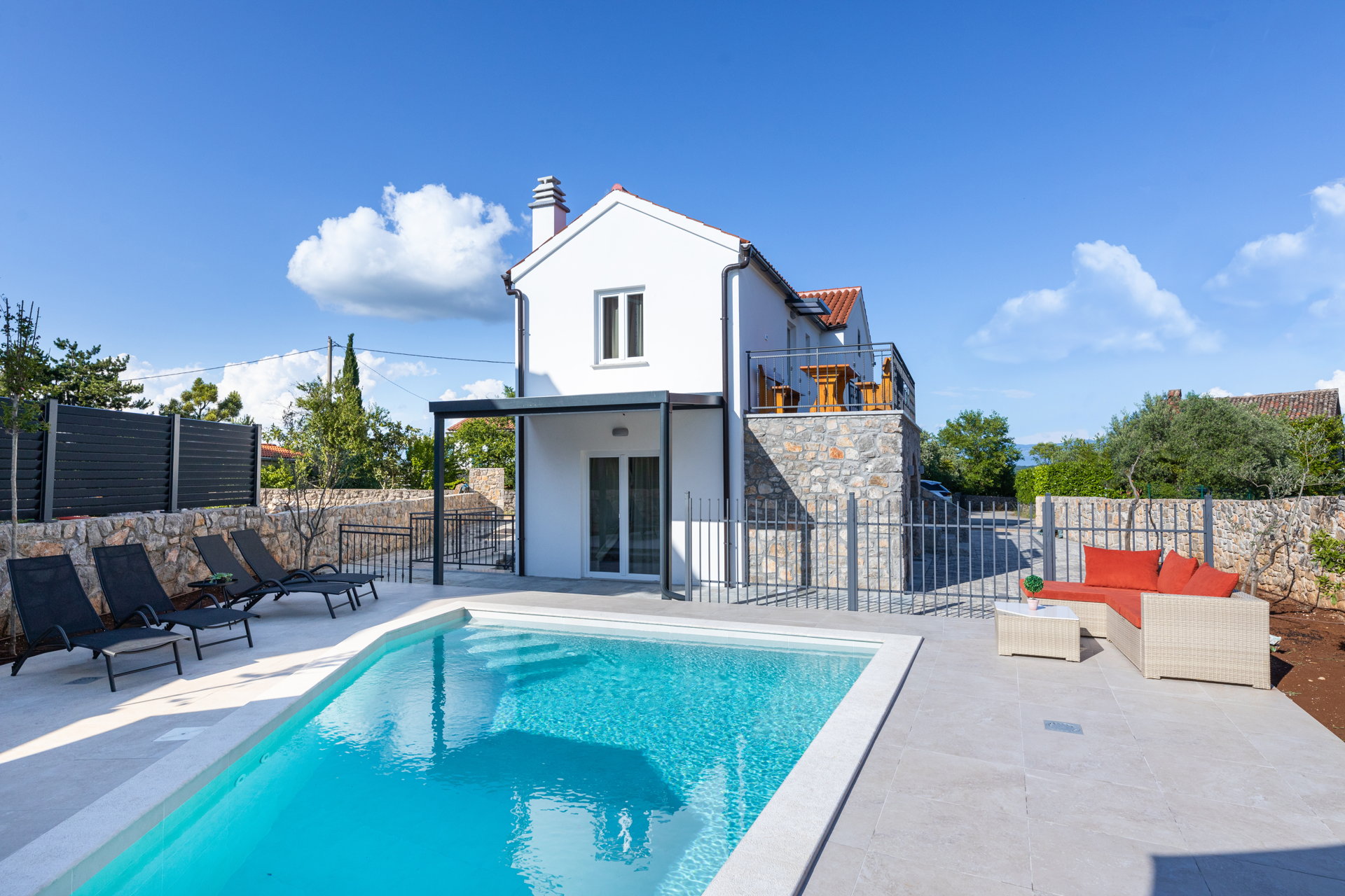 Villa Cerulean with Pool