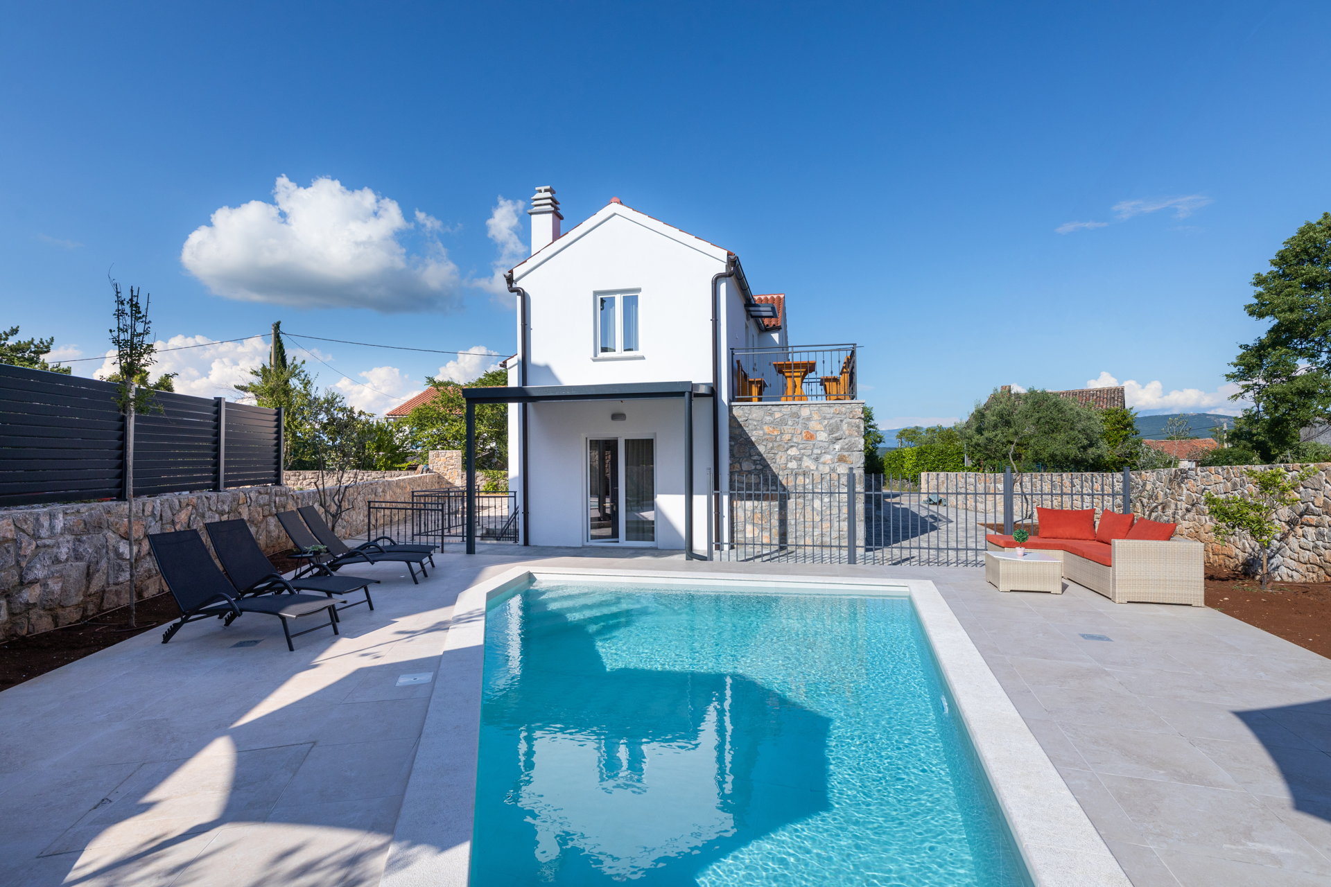 Villa Cerulean with Pool