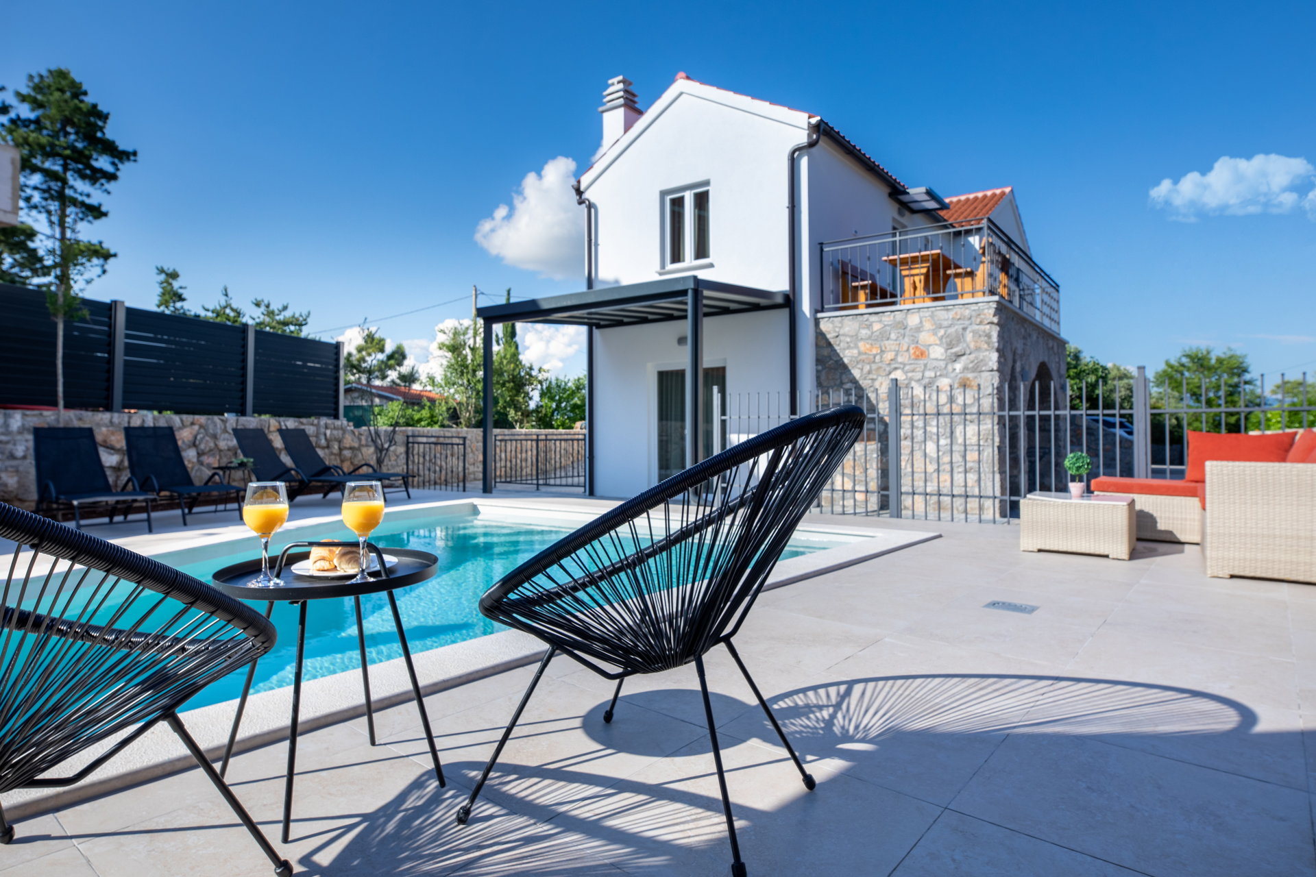 Villa Cerulean with Pool