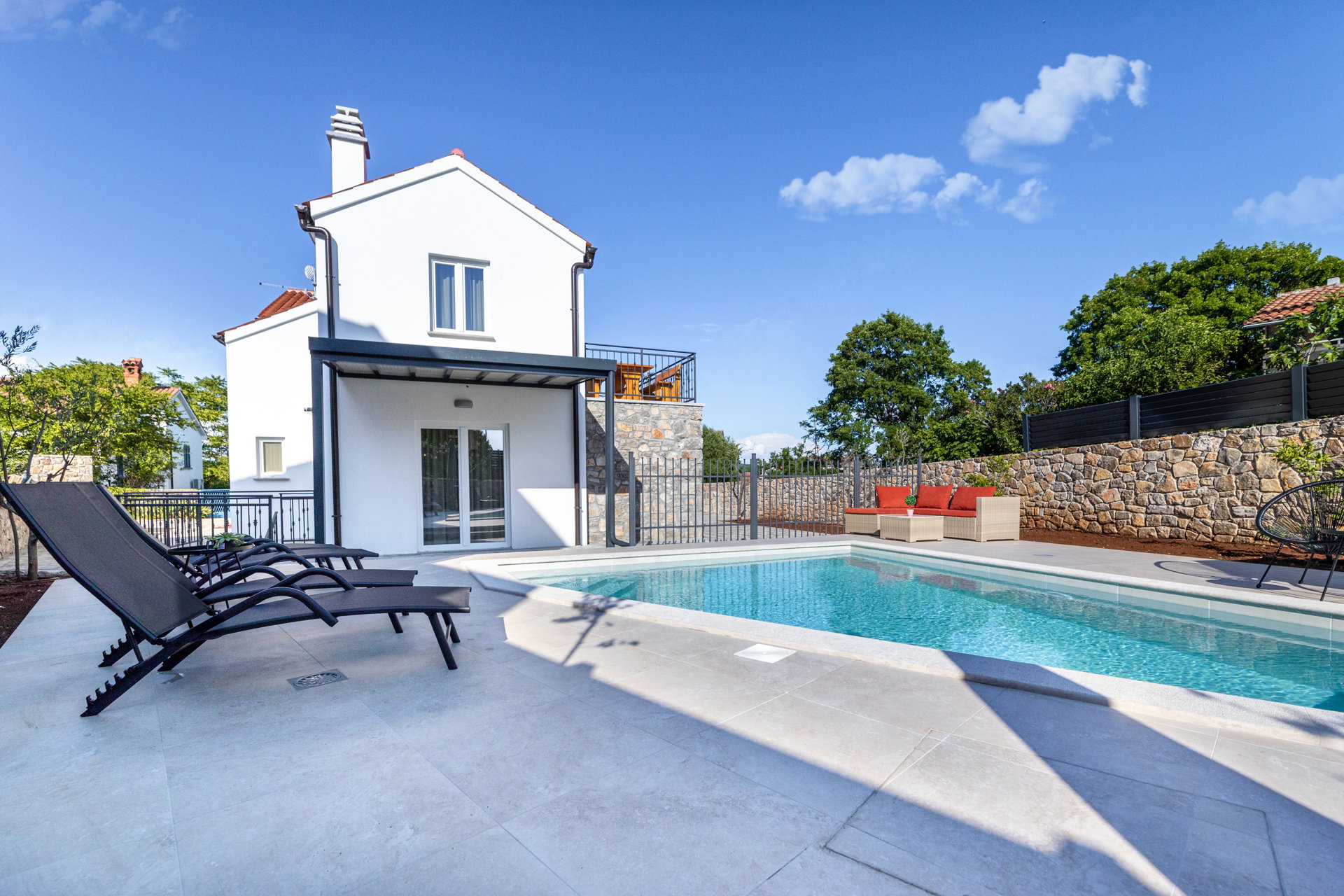 Villa Cerulean with Pool