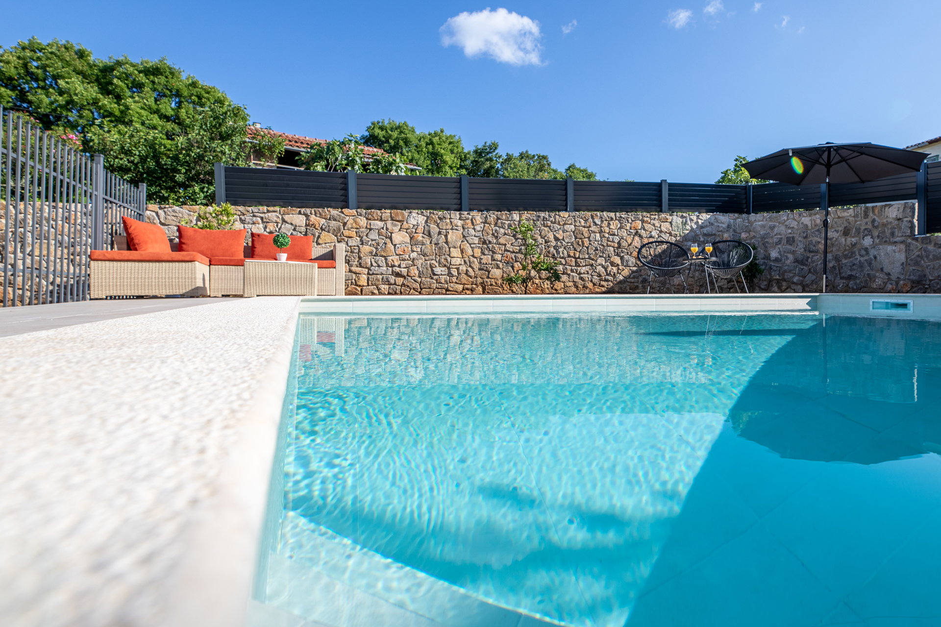 Villa Cerulean with Pool