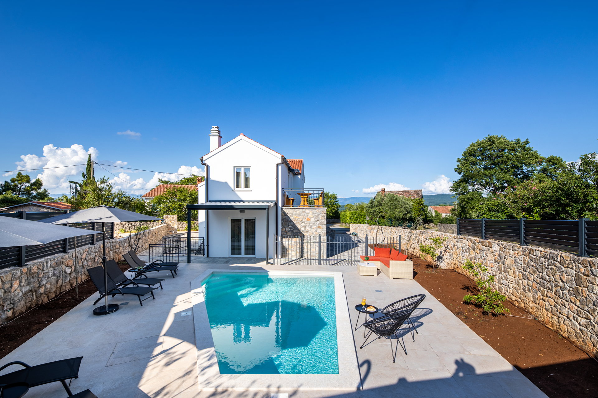 Villa Cerulean with Pool