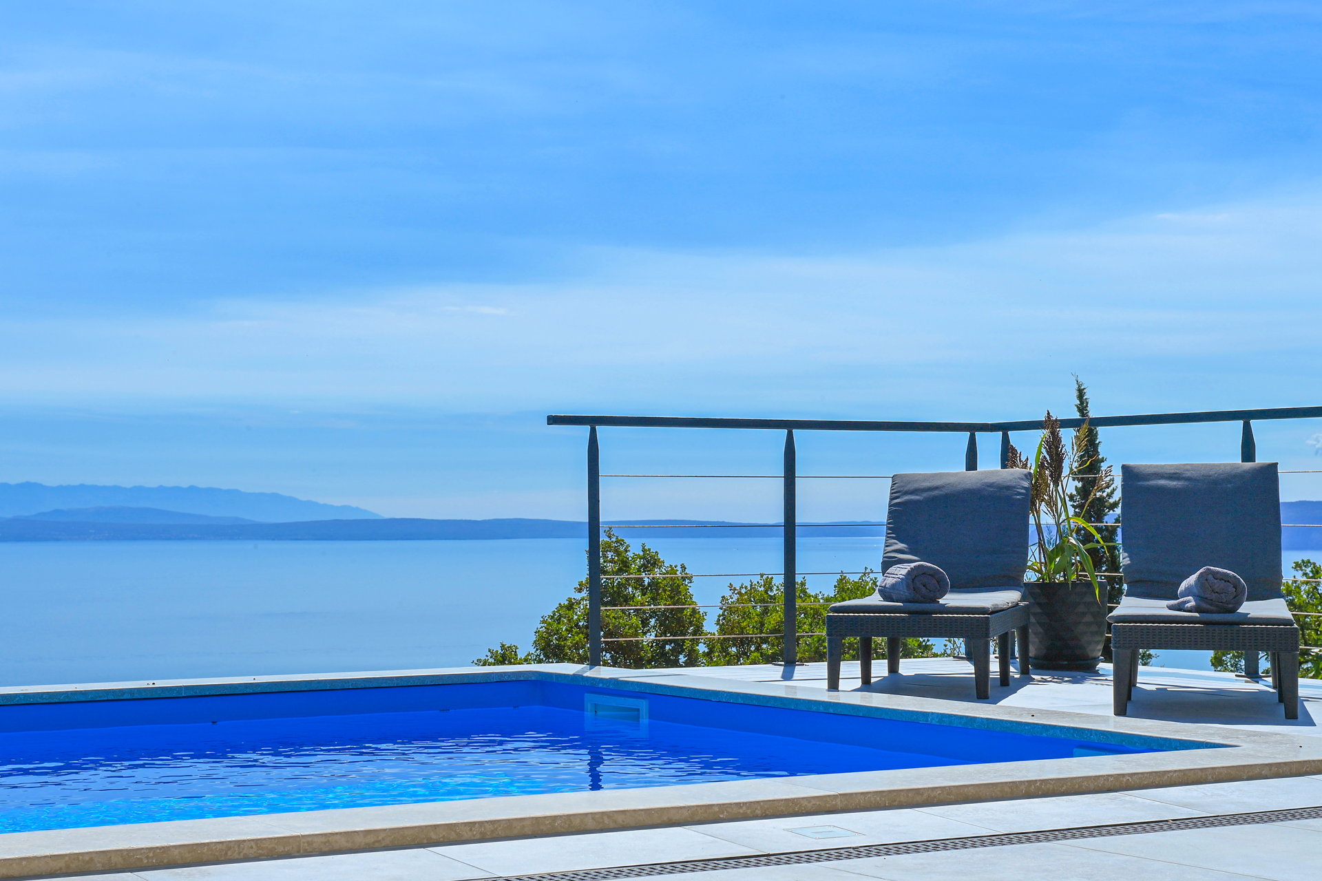 Villa Vista Sul Mare with Pool