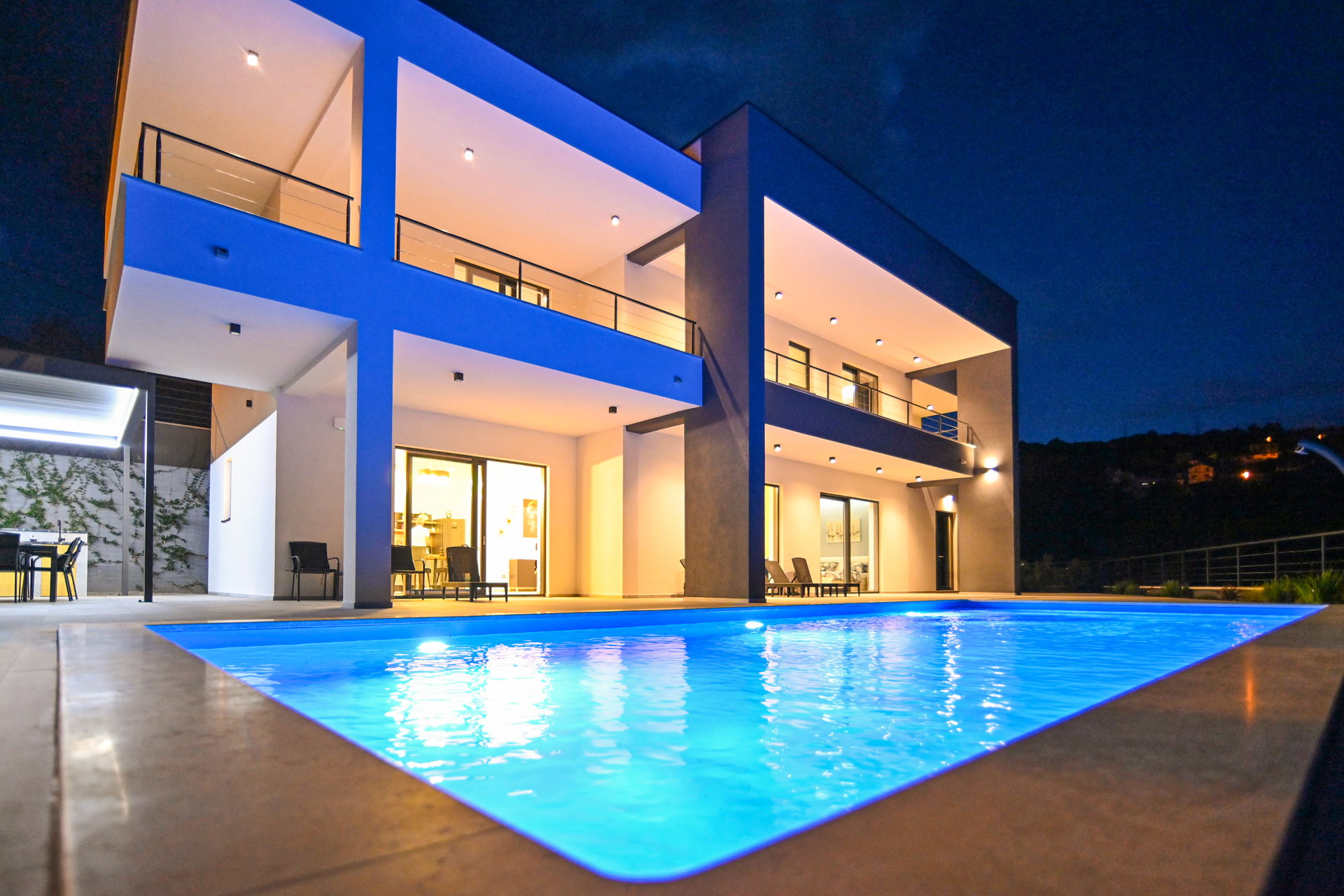 Villa Vista Sul Mare with Pool