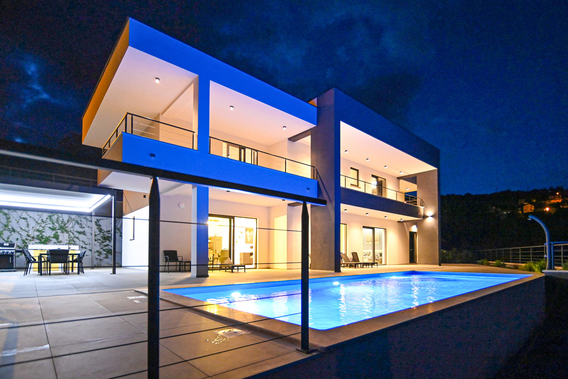 Villa Vista Sul Mare with Pool