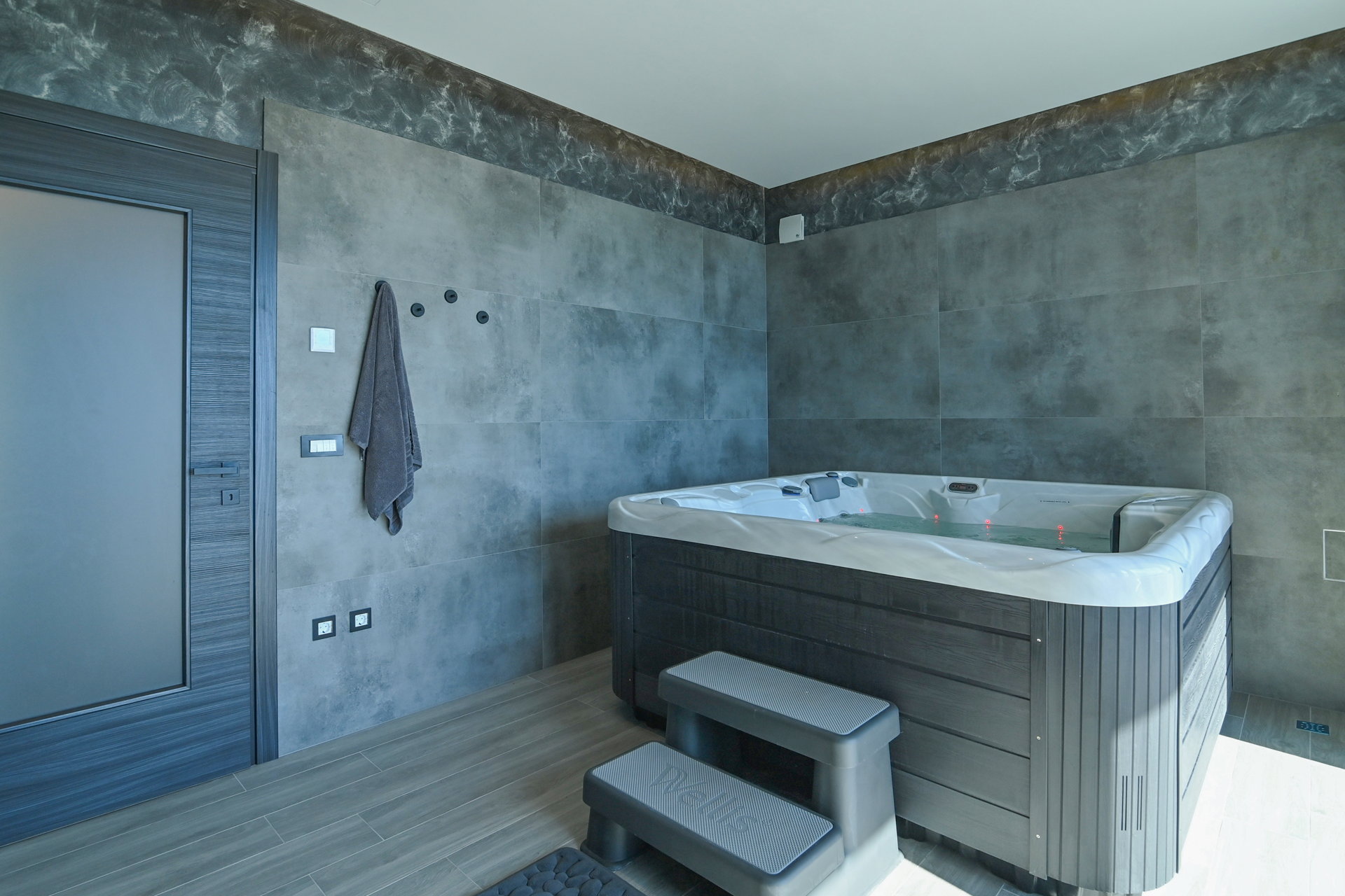 Villa Vista Sul Mare with Pool