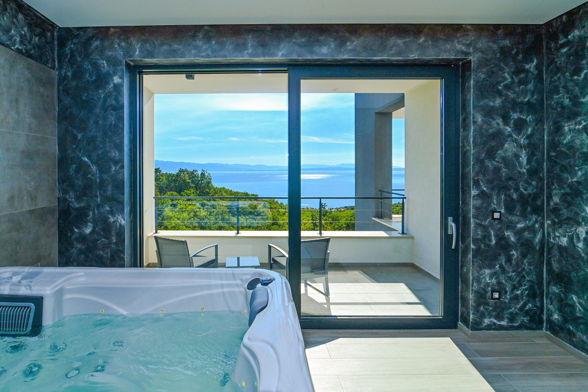 Villa Vista Sul Mare with Pool