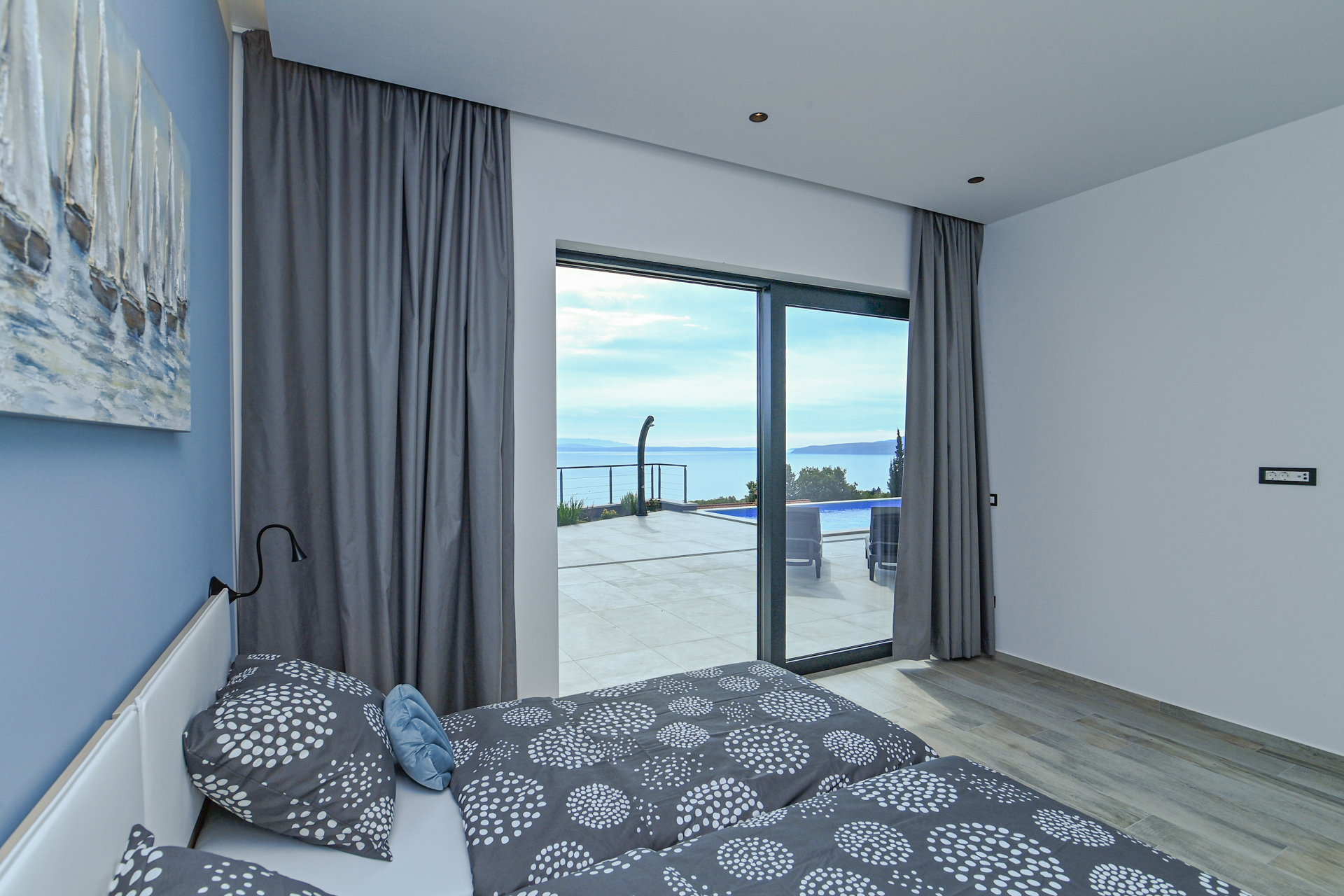 Villa Vista Sul Mare with Pool