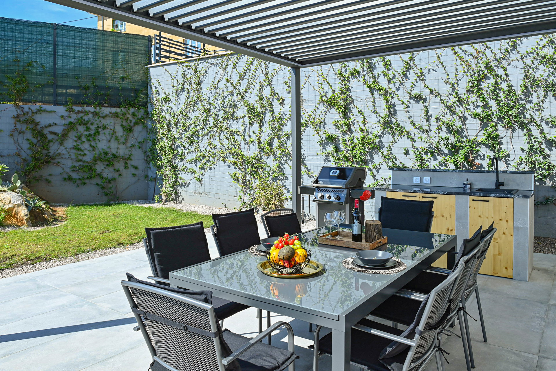 Villa Vista Sul Mare with Pool