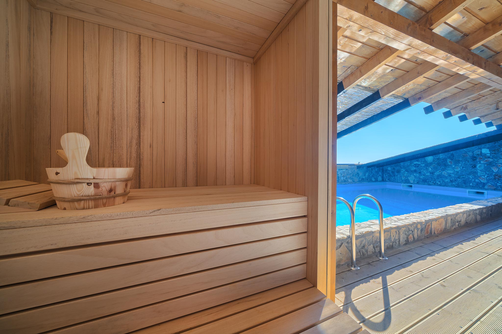 Villa New Horizons with Pool IV