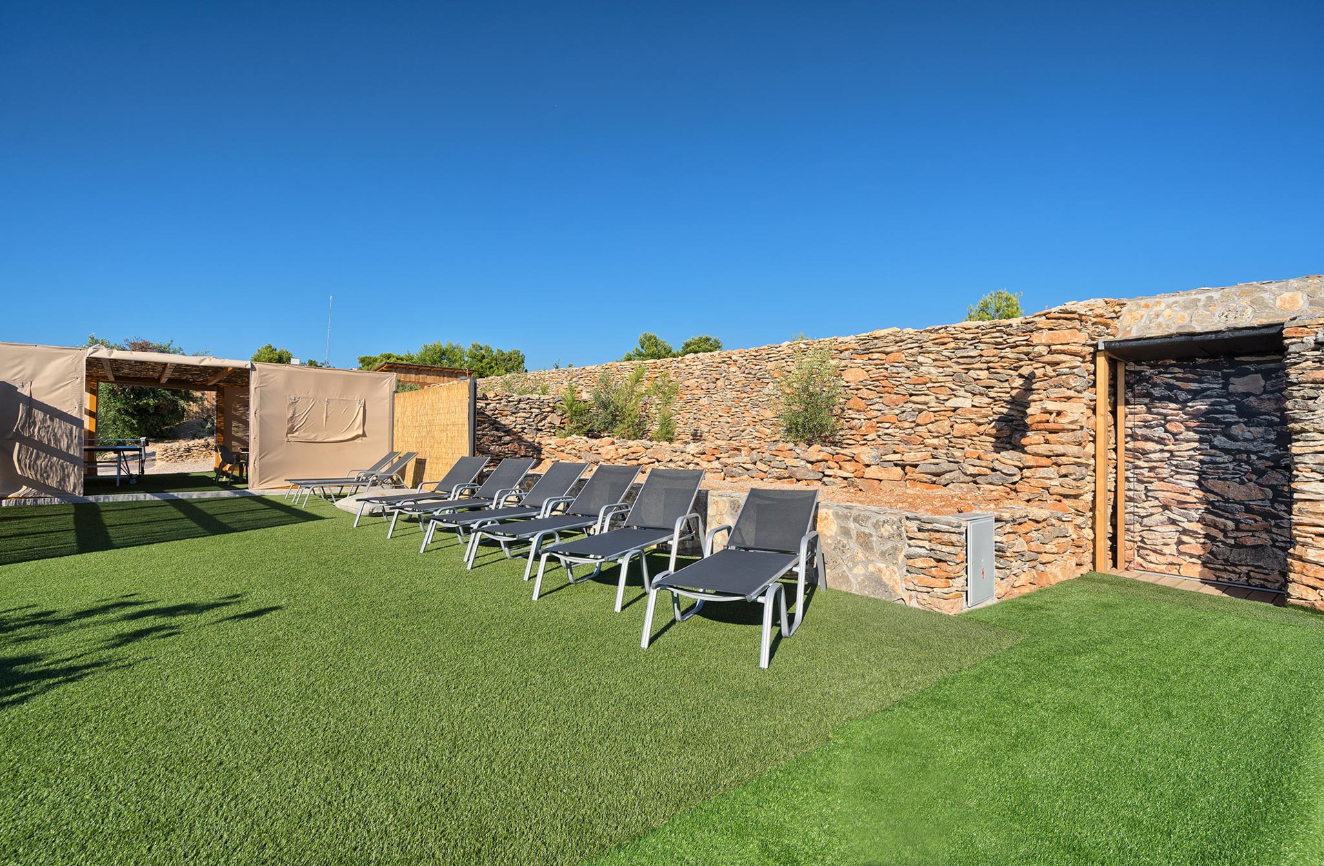 Villa New Horizons with Pool IV