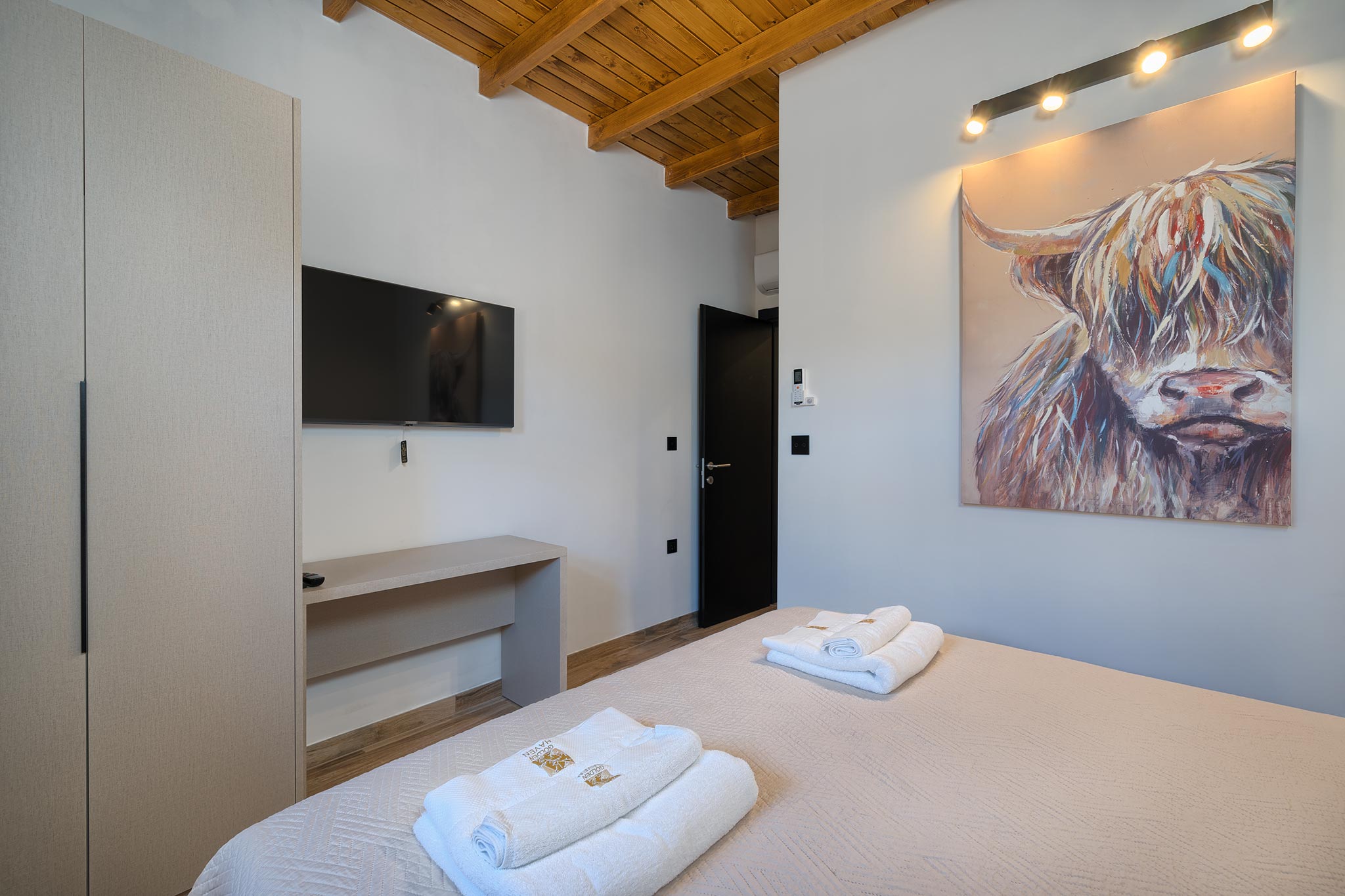 Villa New Horizons with Pool IV