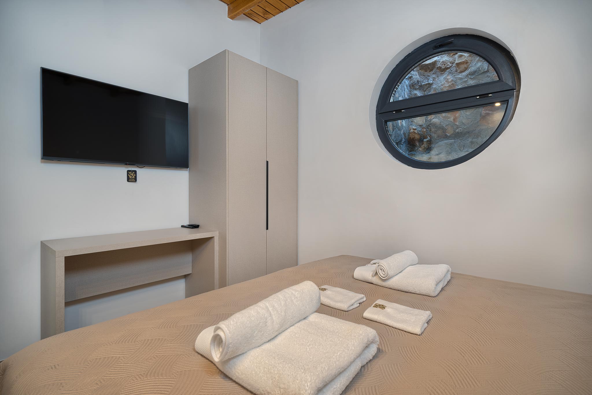 Villa New Horizons with Pool IV
