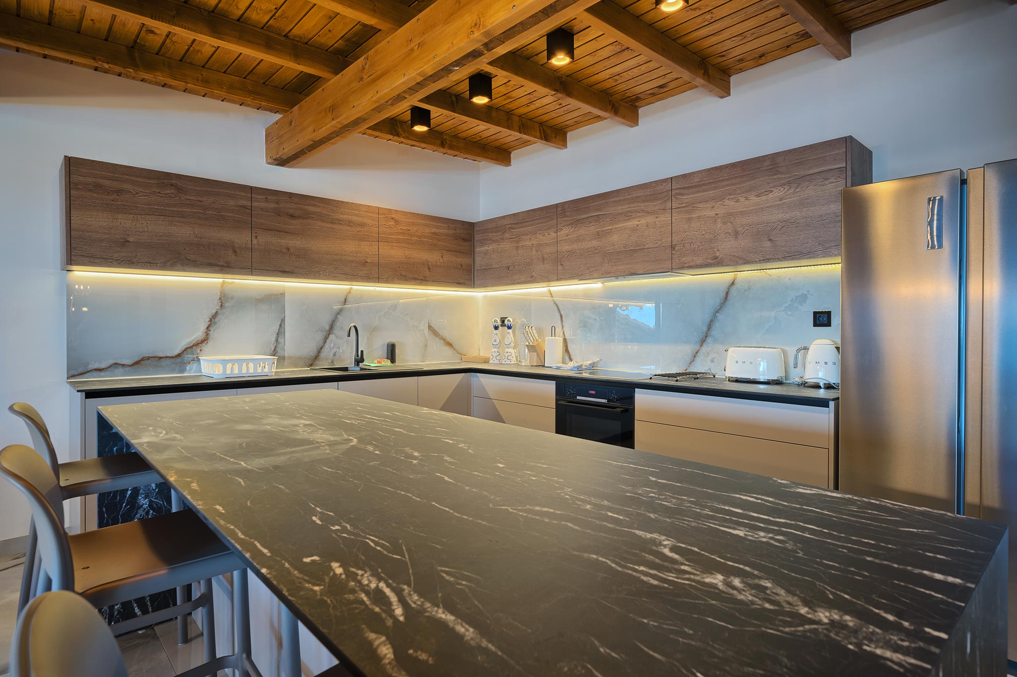 Villa New Horizons with Pool IV