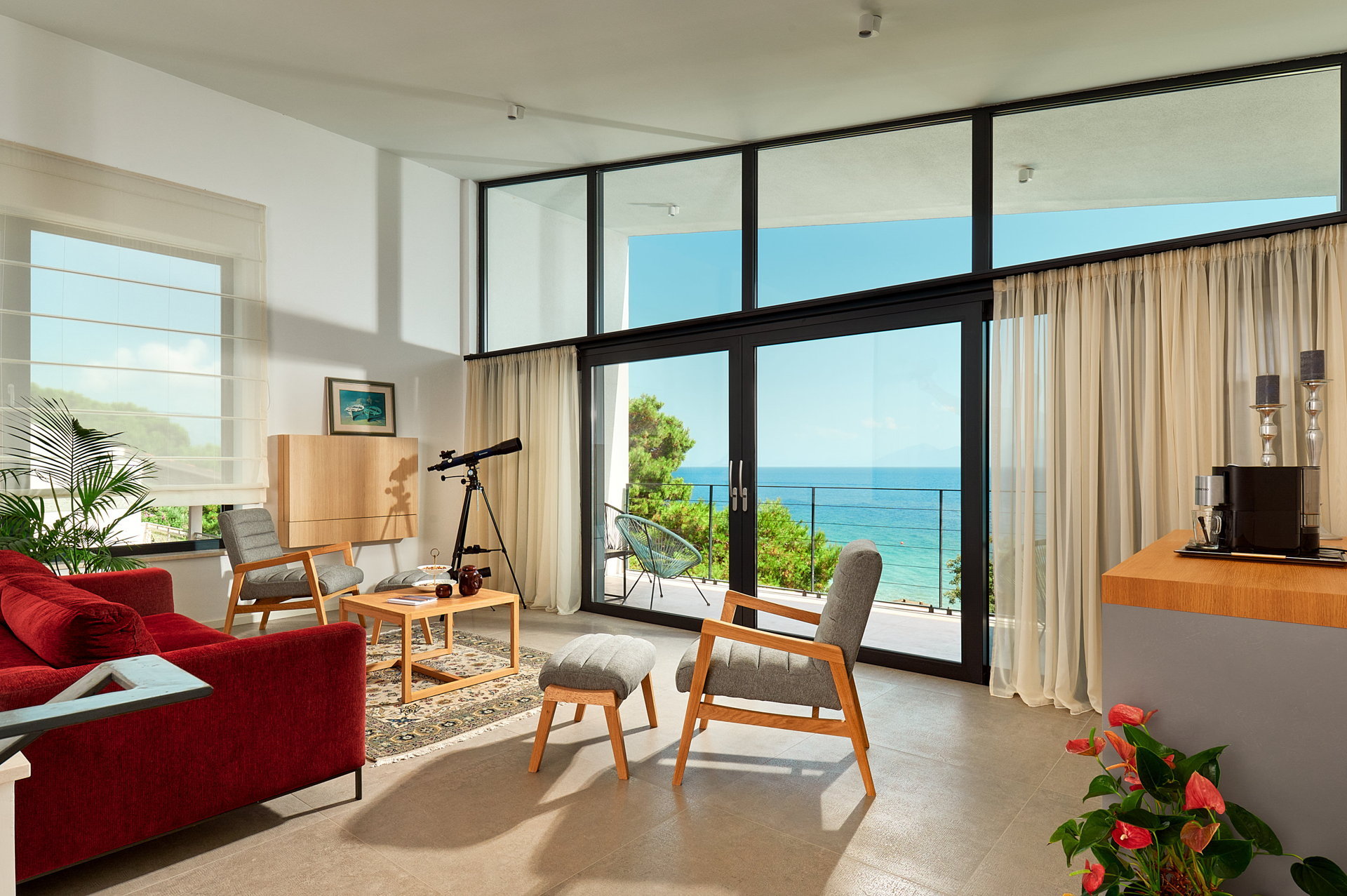 Beachfront Villa Aqua Haven with Pool