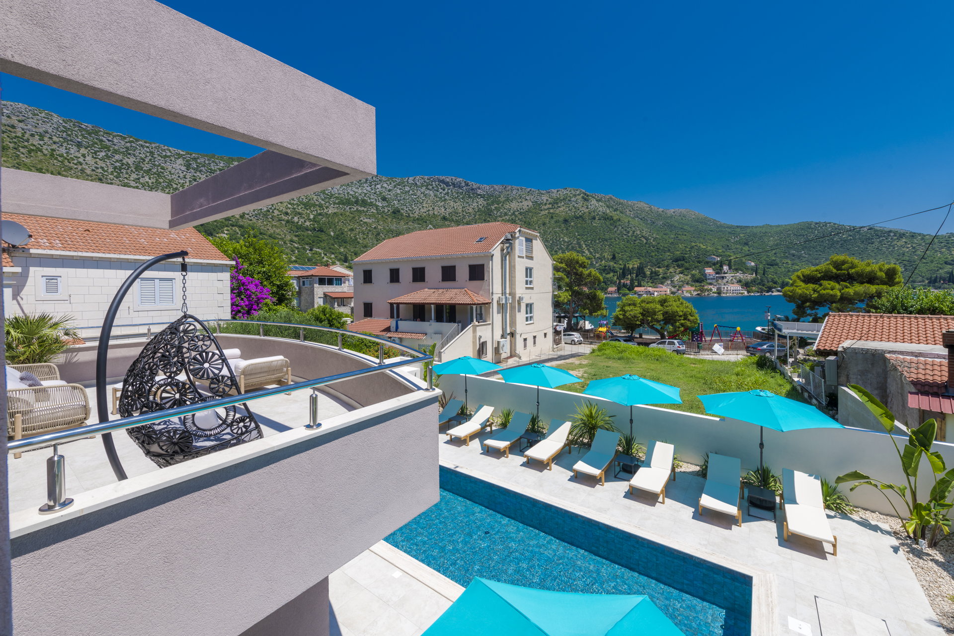 Villa Siente with Pool