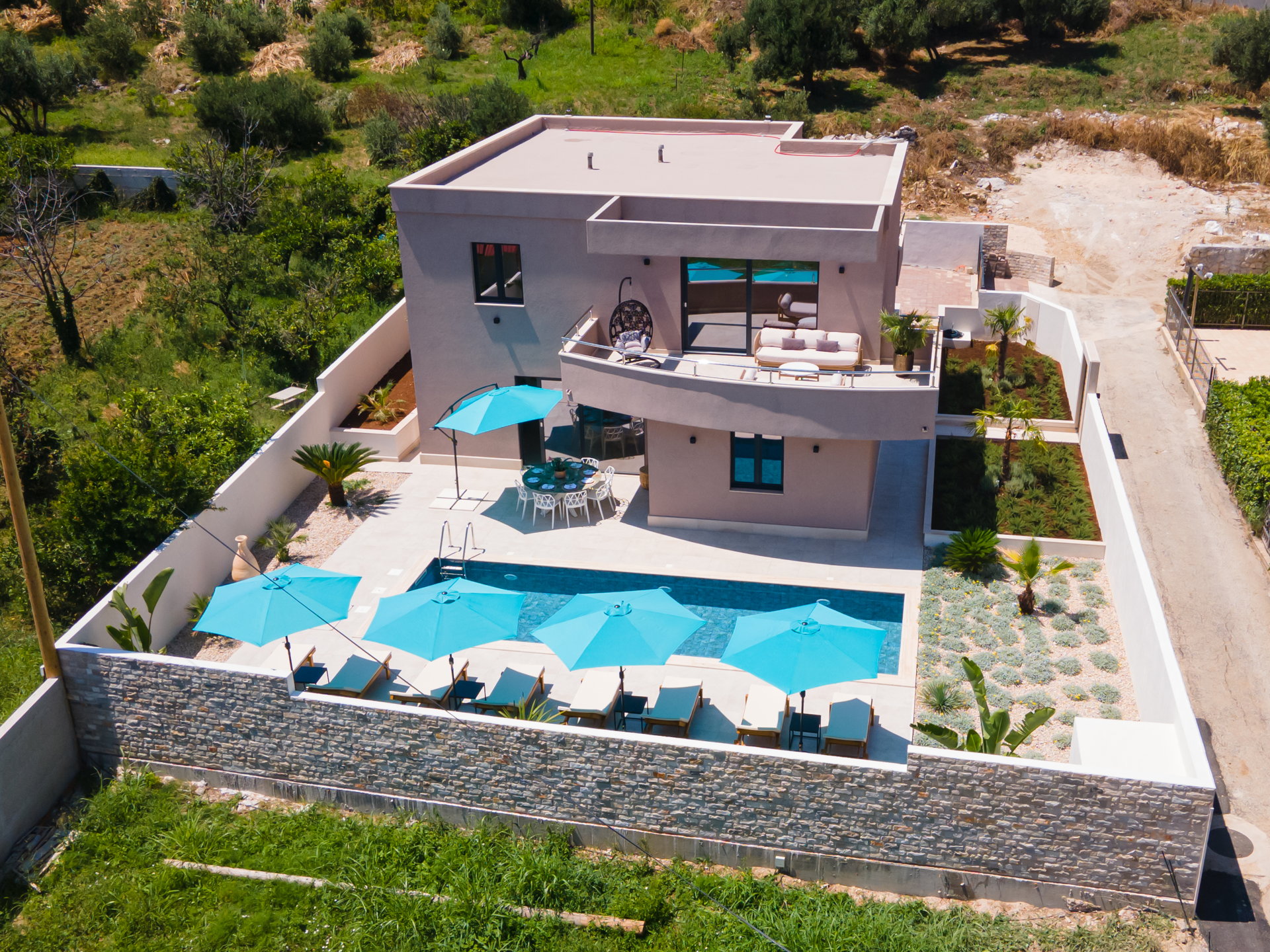 Villa Siente with Pool