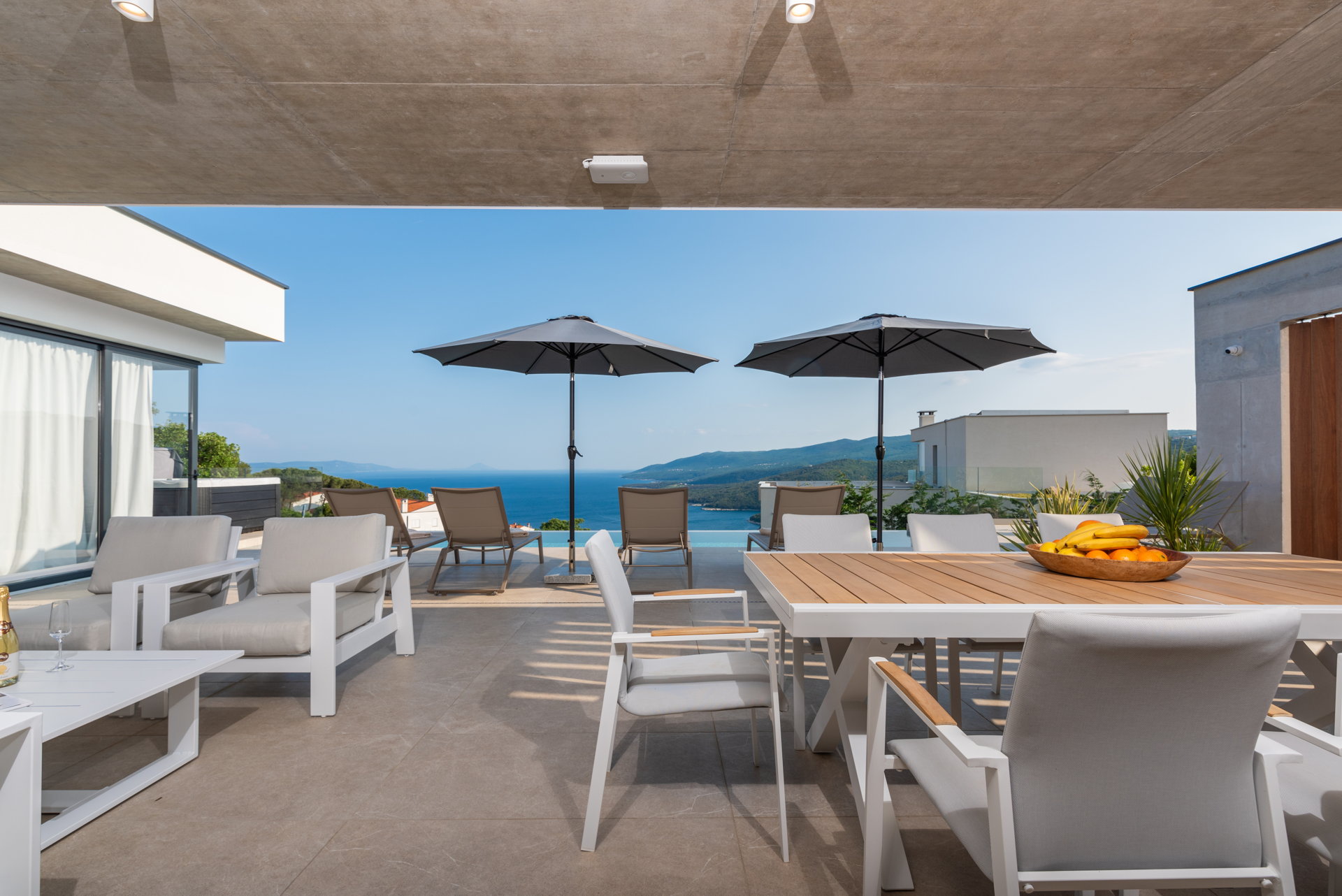 Luxury Villa Horizonte with Pool