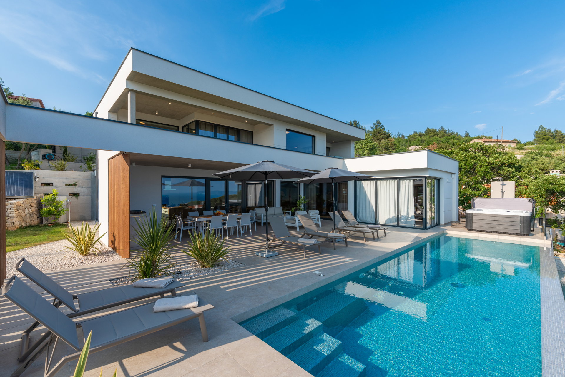 Luxury Villa Horizonte with Pool