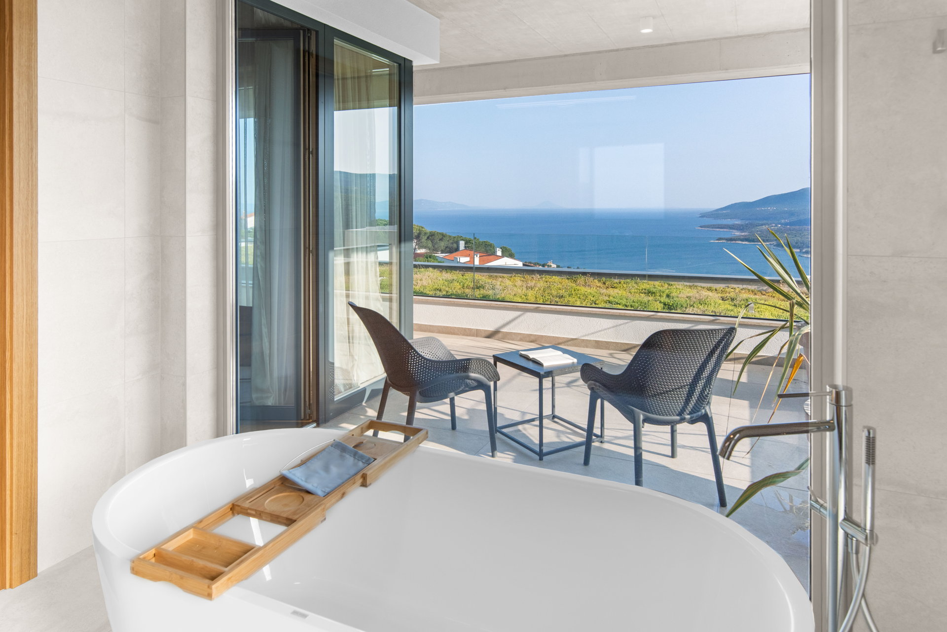 Luxury Villa Horizonte with Pool