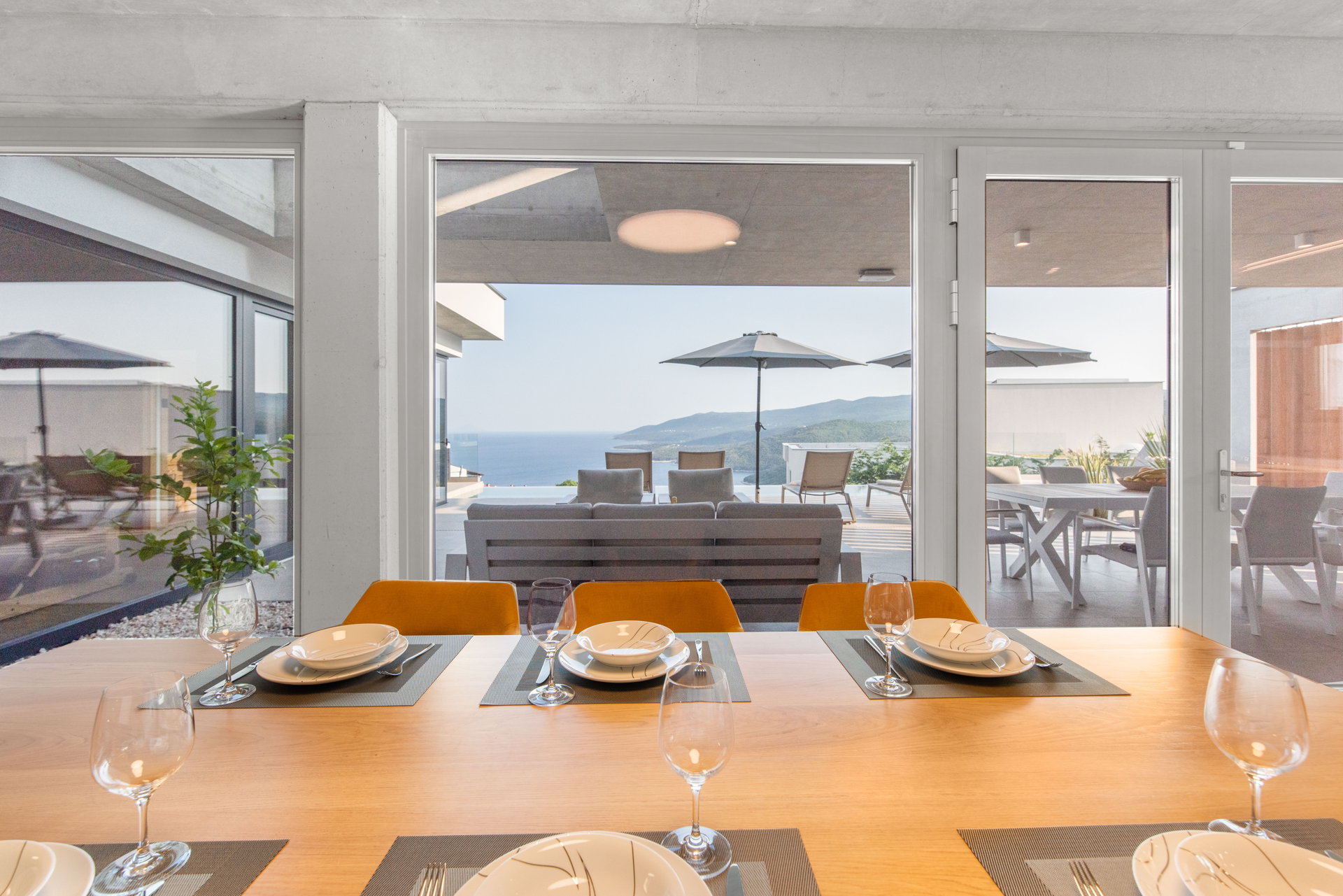 Luxury Villa Horizonte with Pool