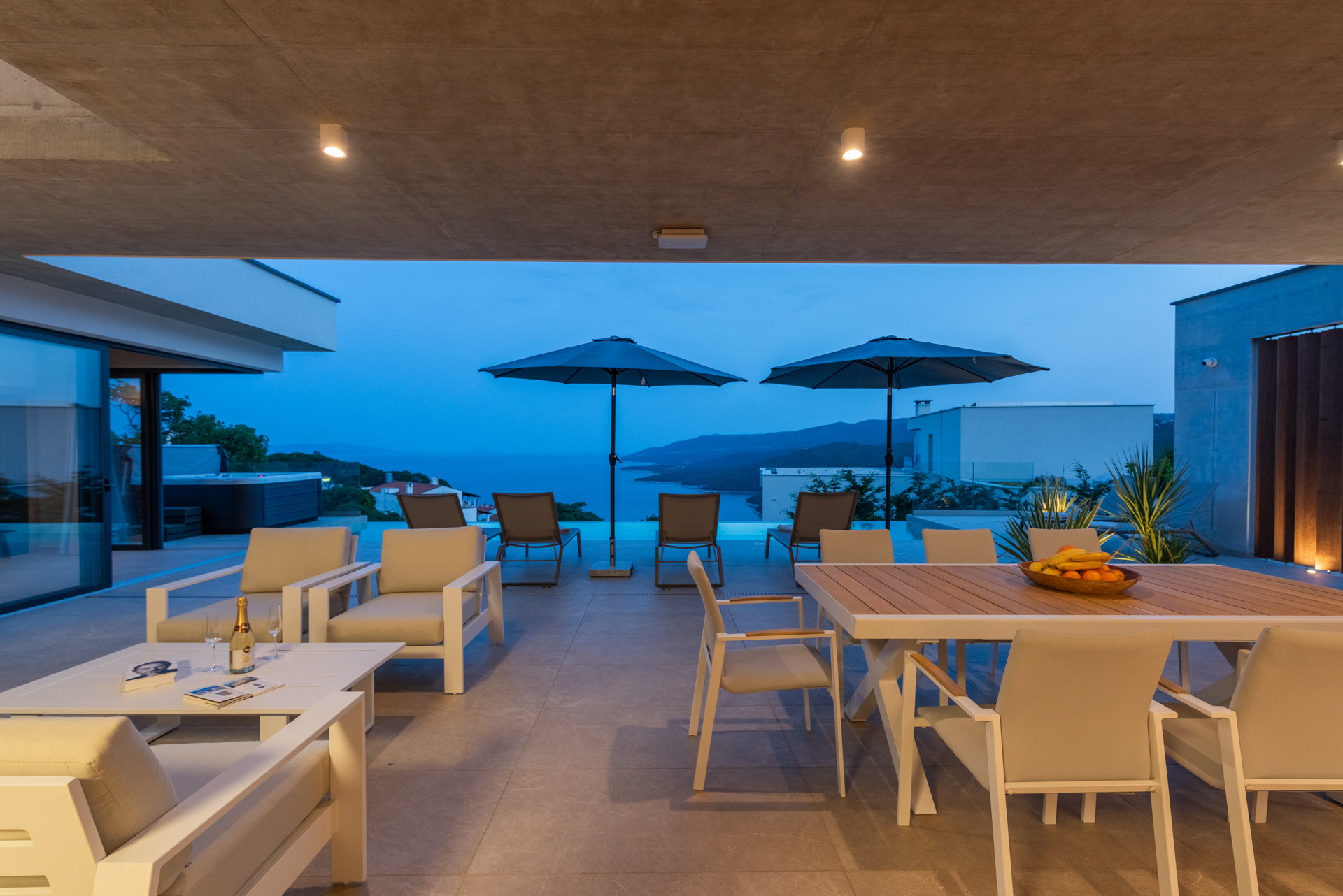 Luxury Villa Horizonte with Pool