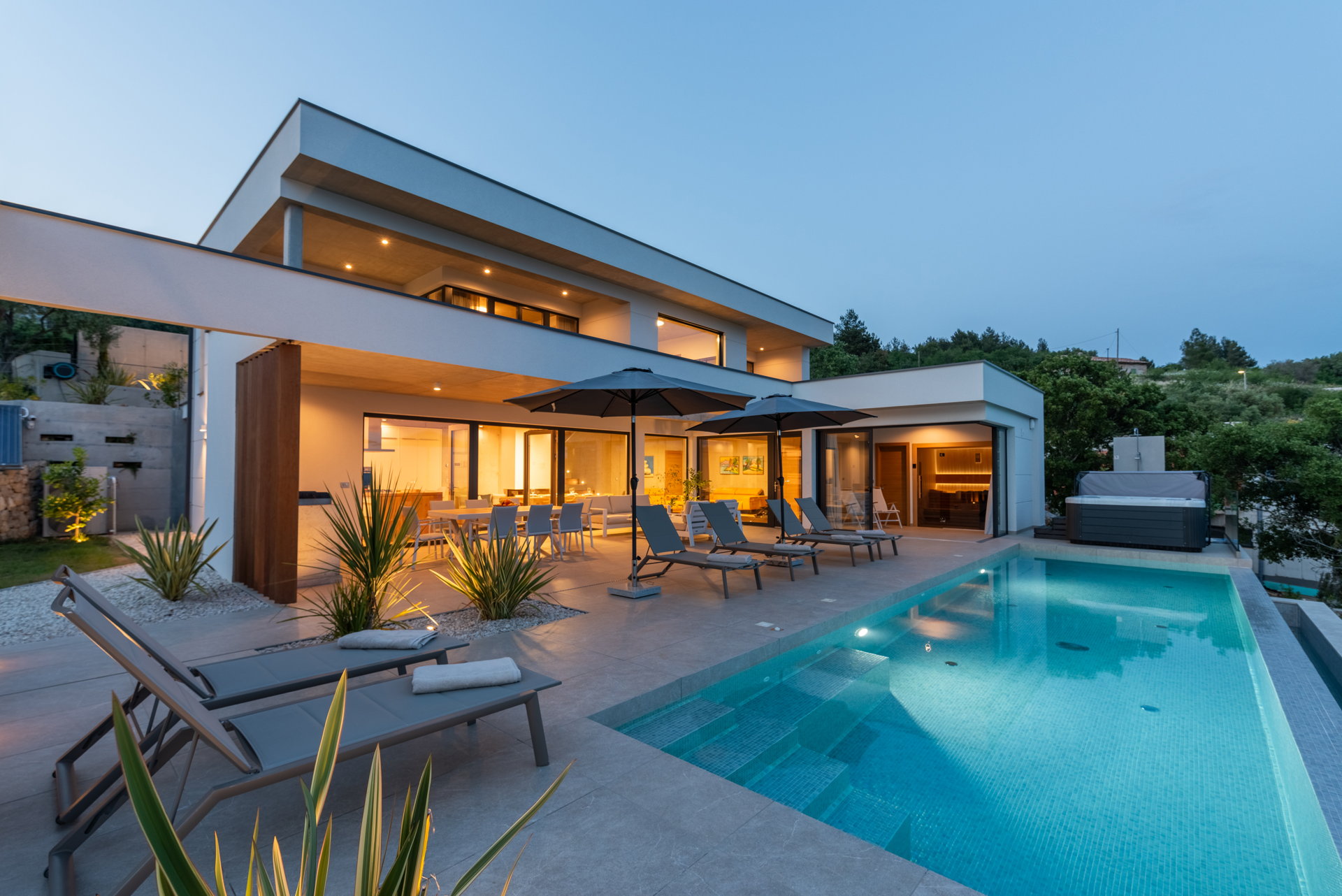 Luxury Villa Horizonte with Pool