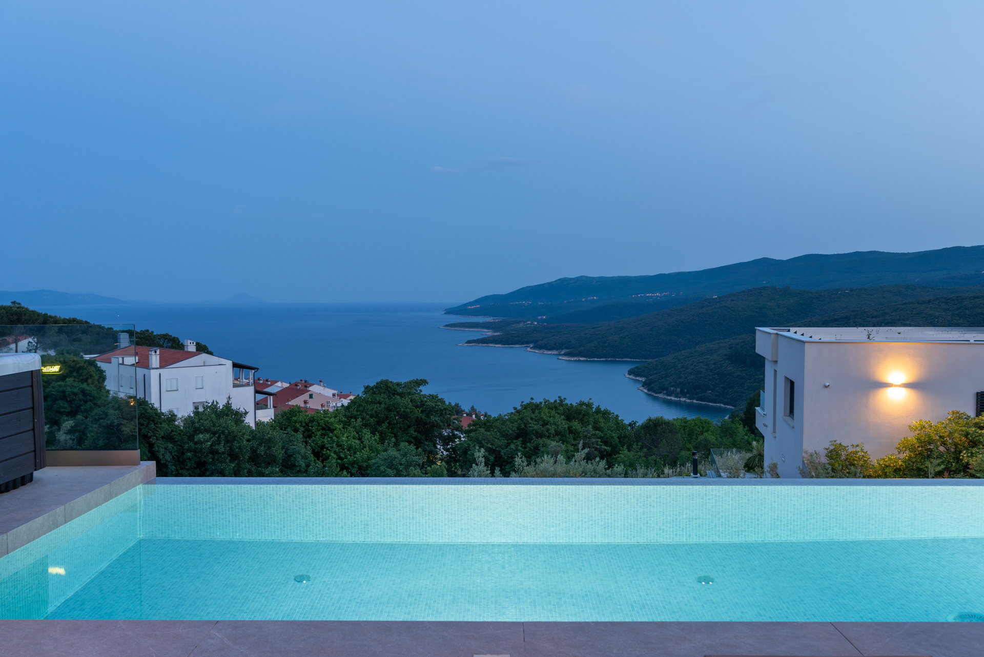 Luxury Villa Horizonte with Pool
