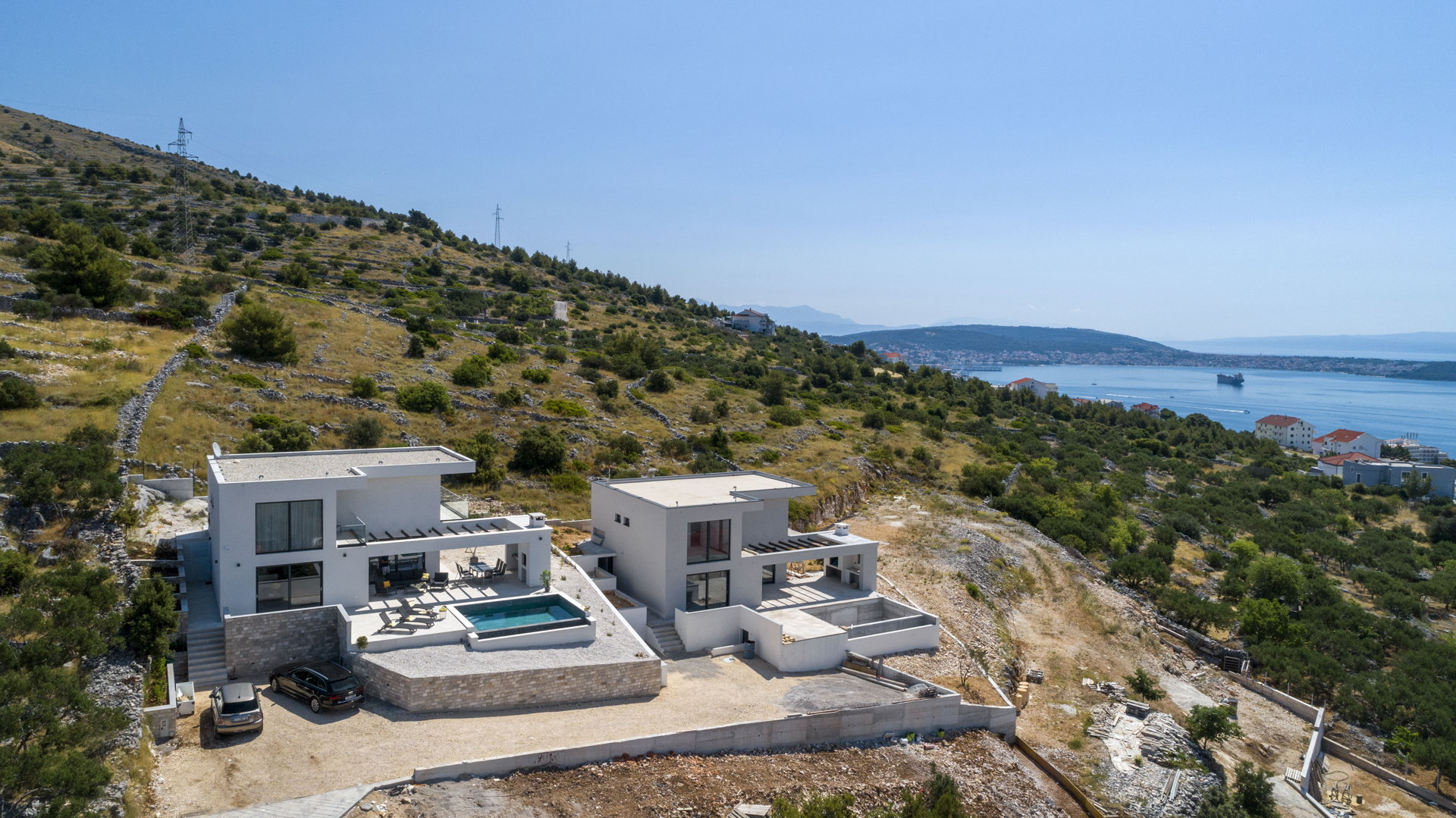 Villa Eoni with Infinity Pool