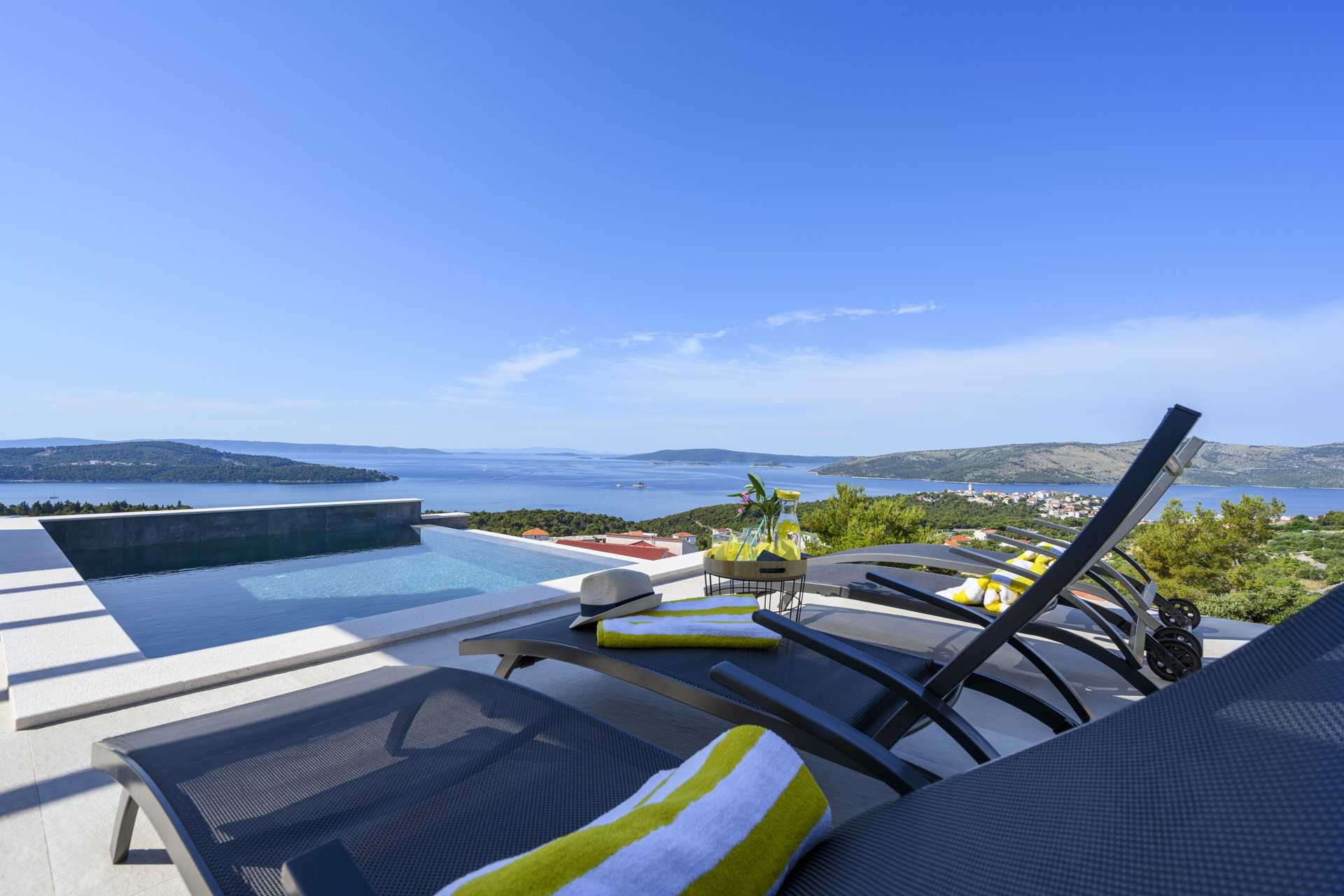 Image of Villa Eoni with Infinity Pool