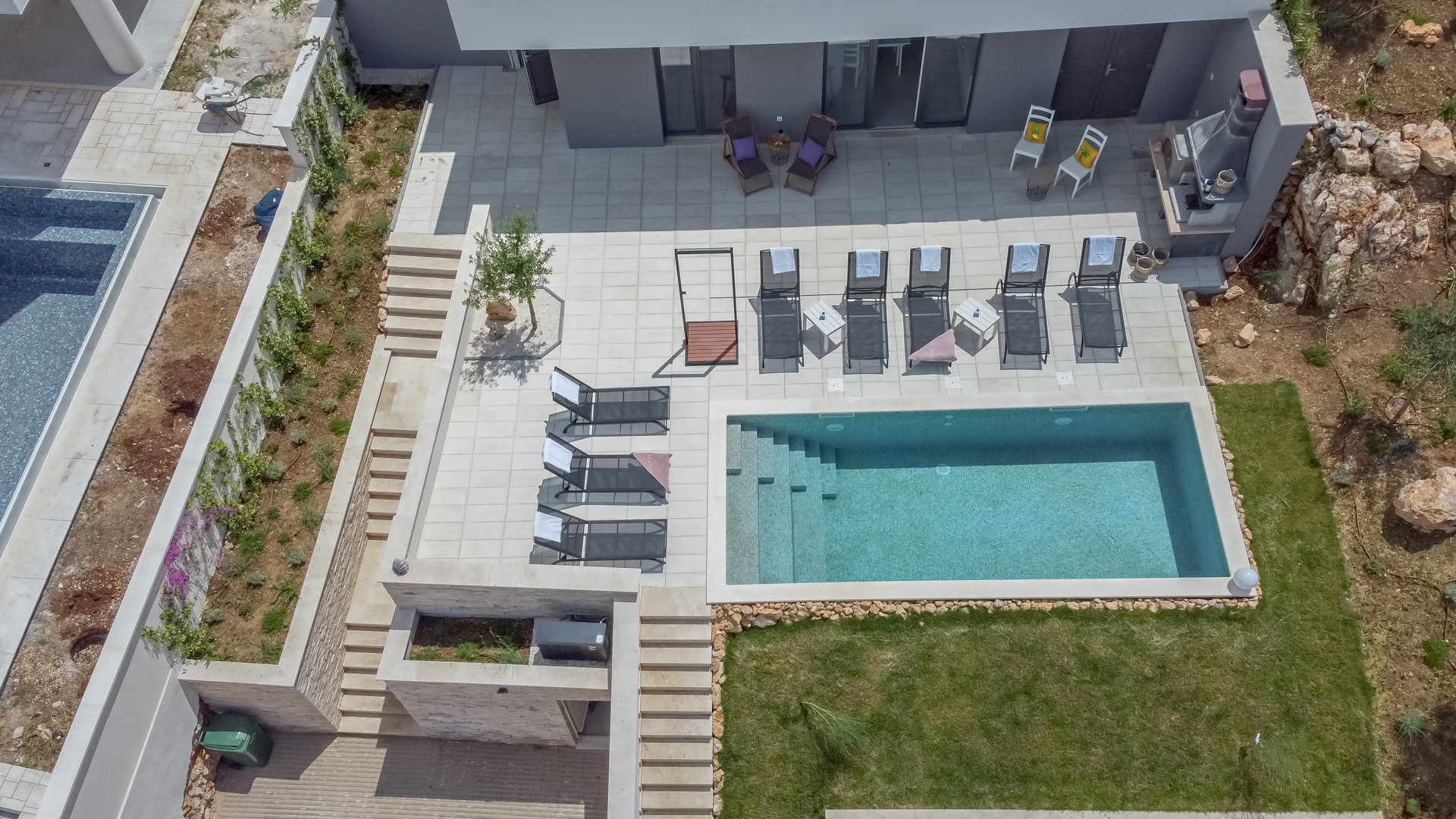 Villa Charming with Pool