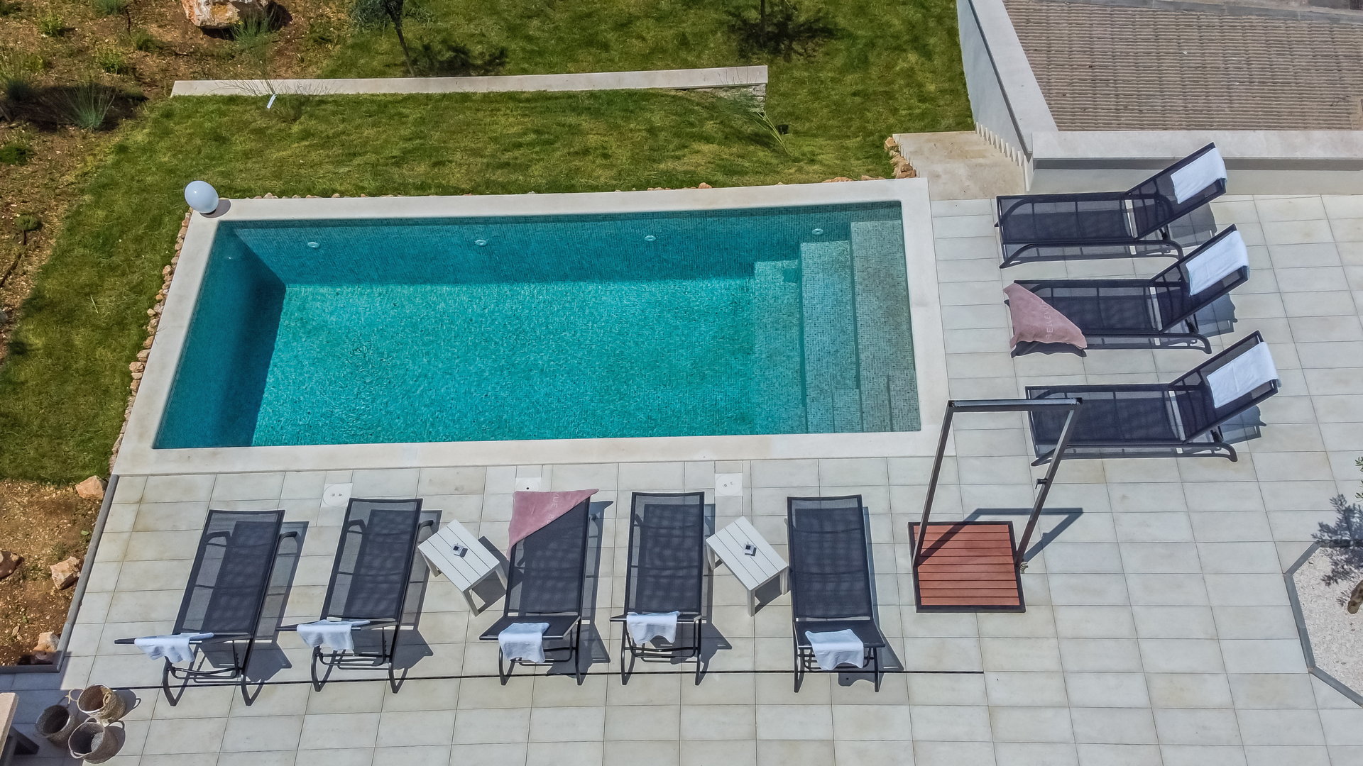Villa Charming with Pool