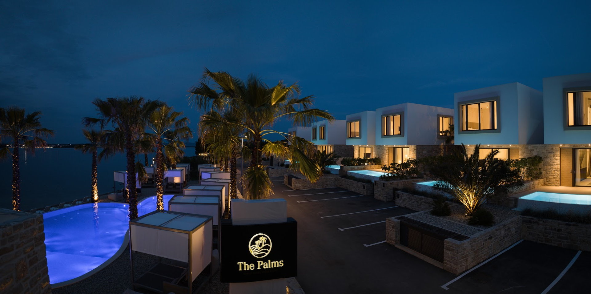 The Palms Resort - Villa President Royal