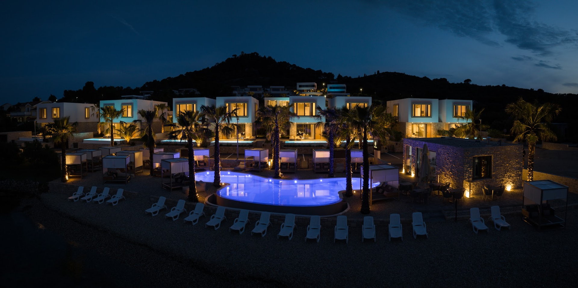The Palms Resort - Villa President Royal