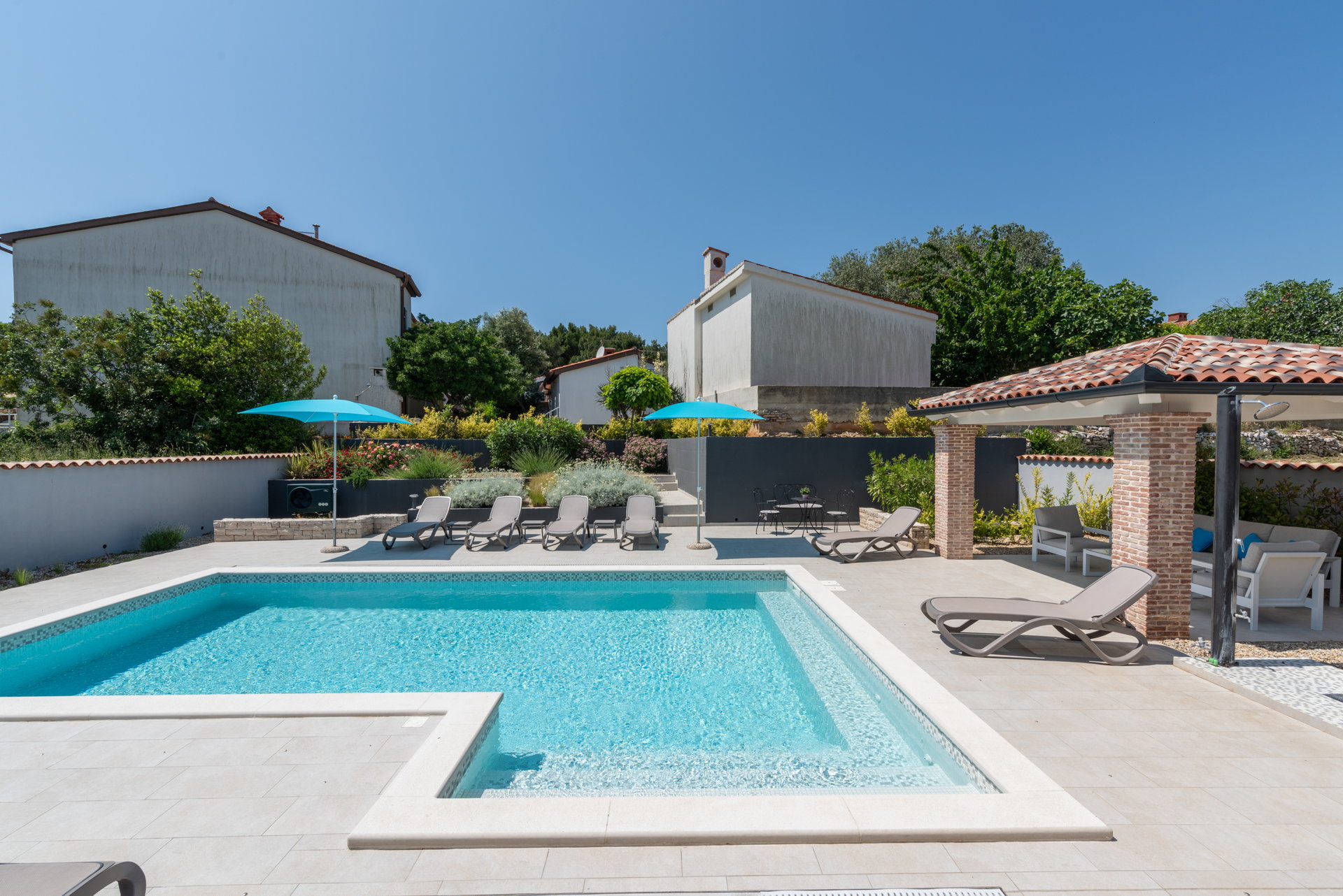 Villa Eclectica with Pool