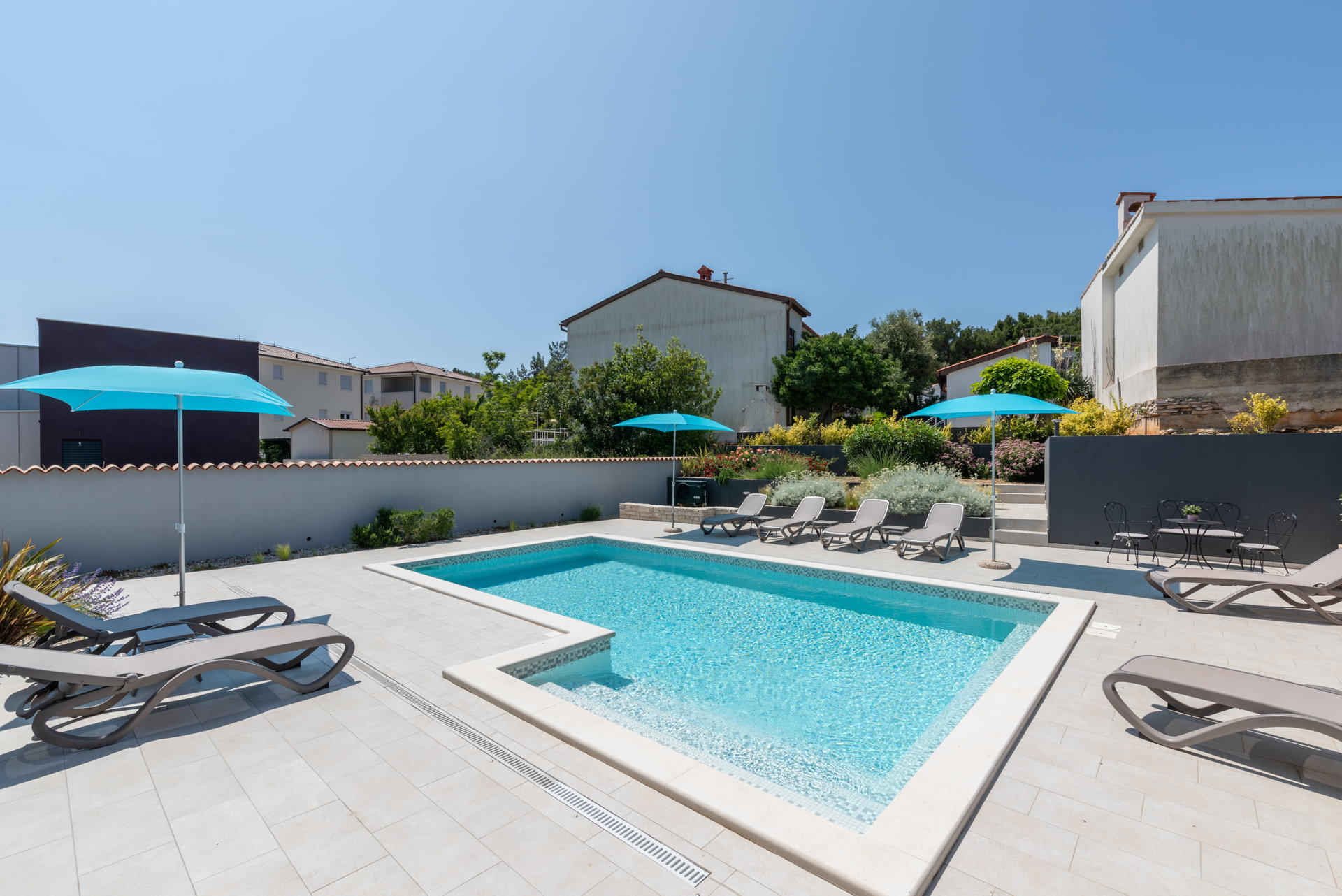 Villa Eclectica with Pool
