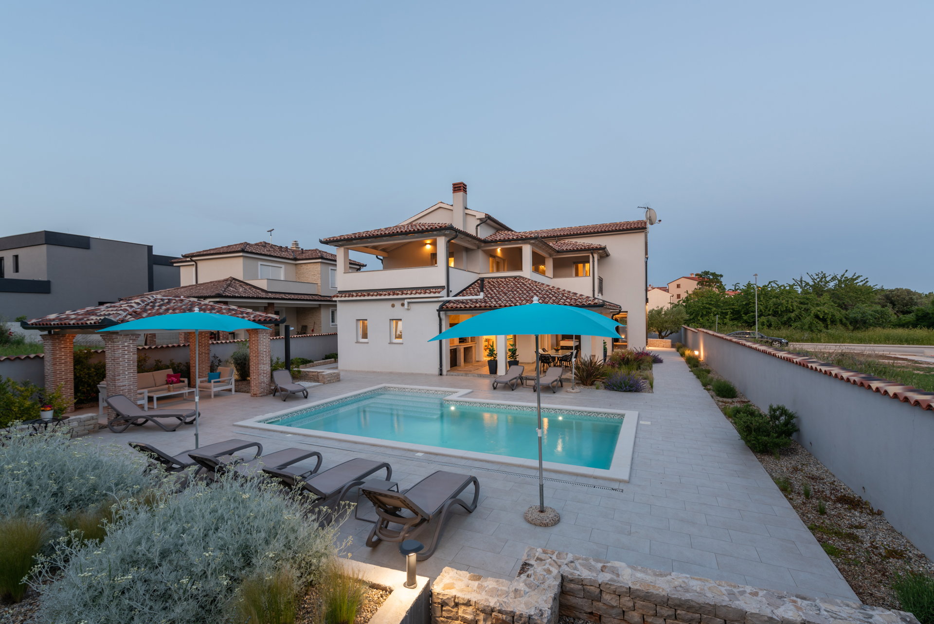 Villa Eclectica with Pool