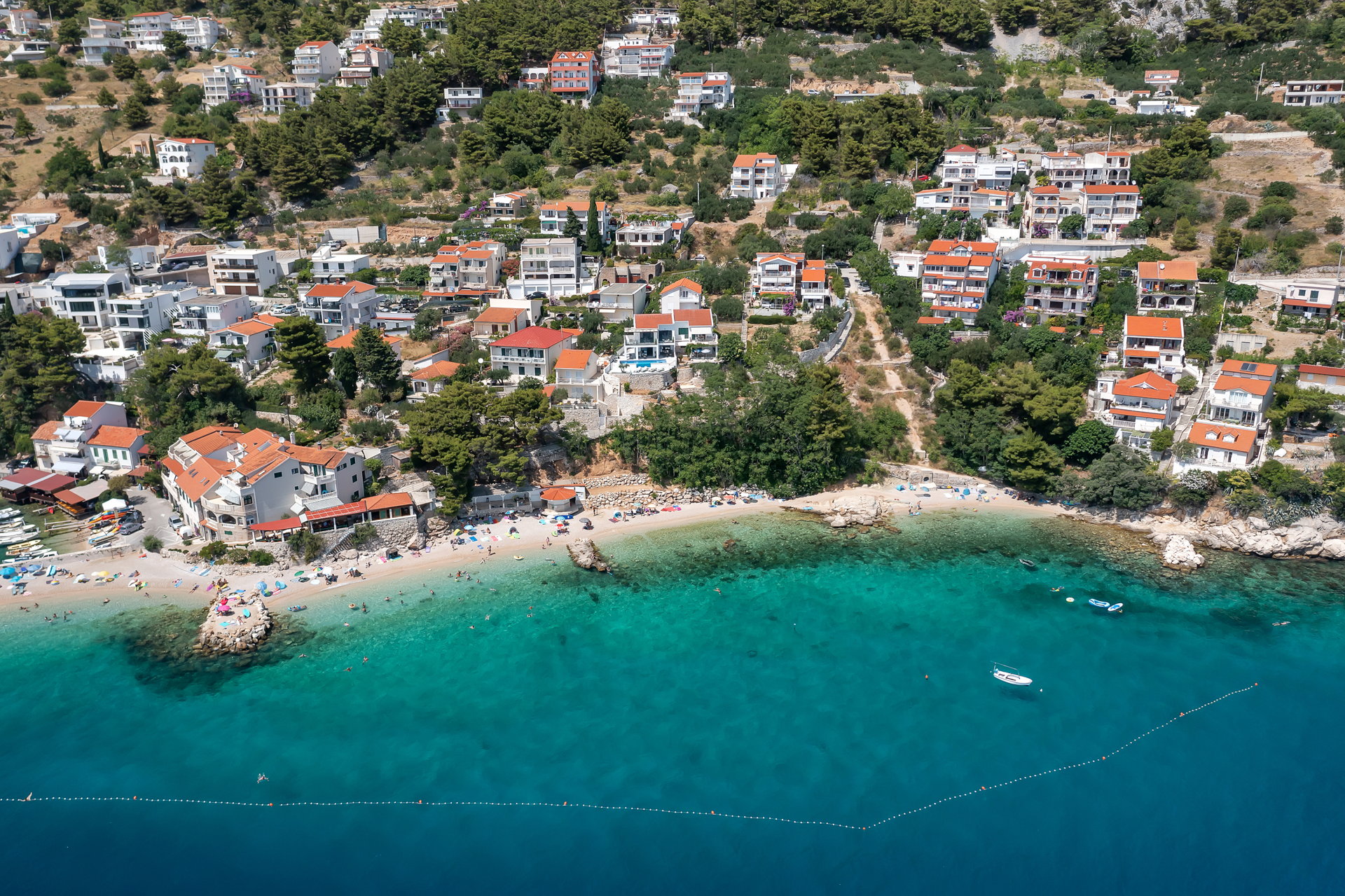 Beachfront Villa Immortelle with Pool