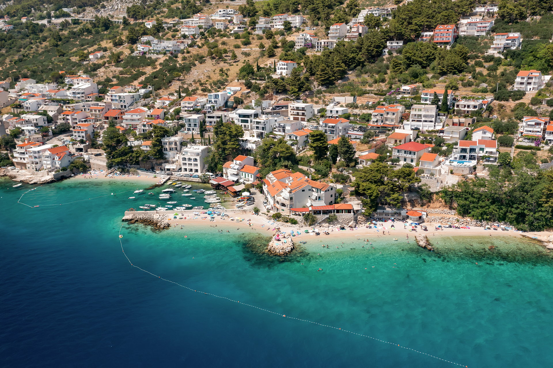 Beachfront Villa Immortelle with Pool