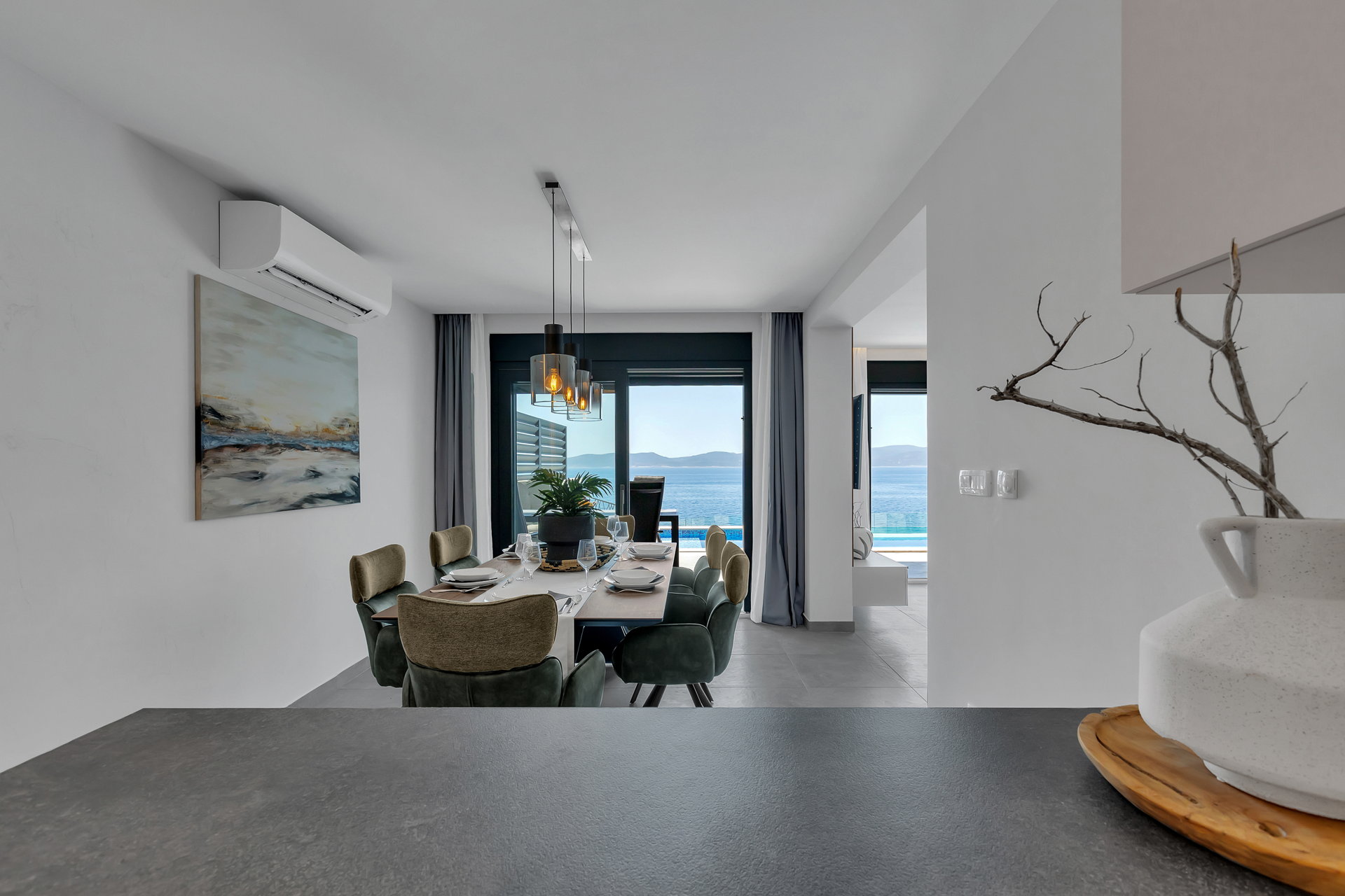 Beachfront Villa Immortelle with Pool