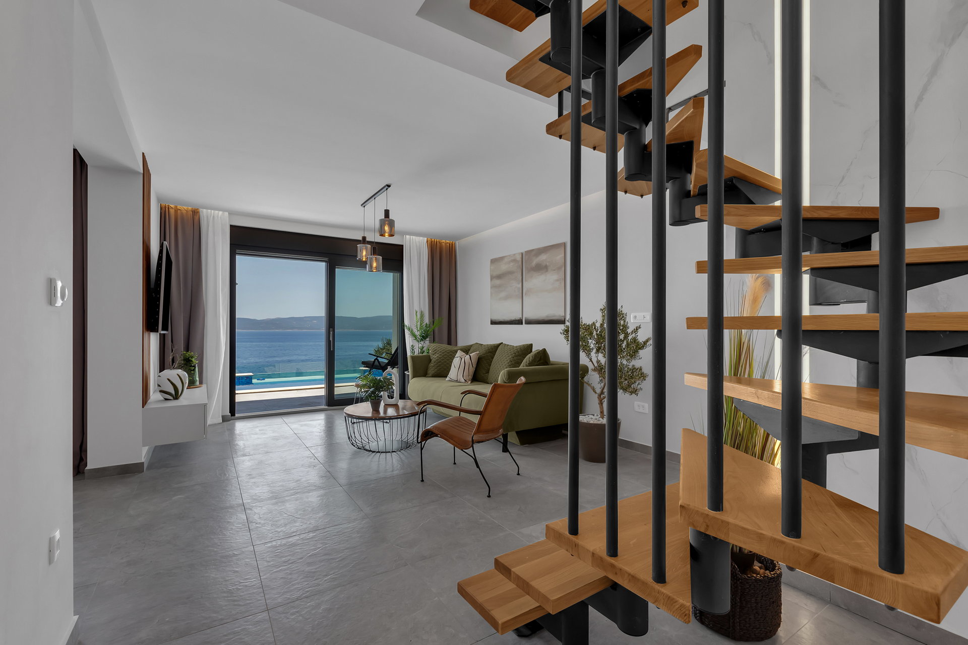 Beachfront Villa Immortelle with Pool