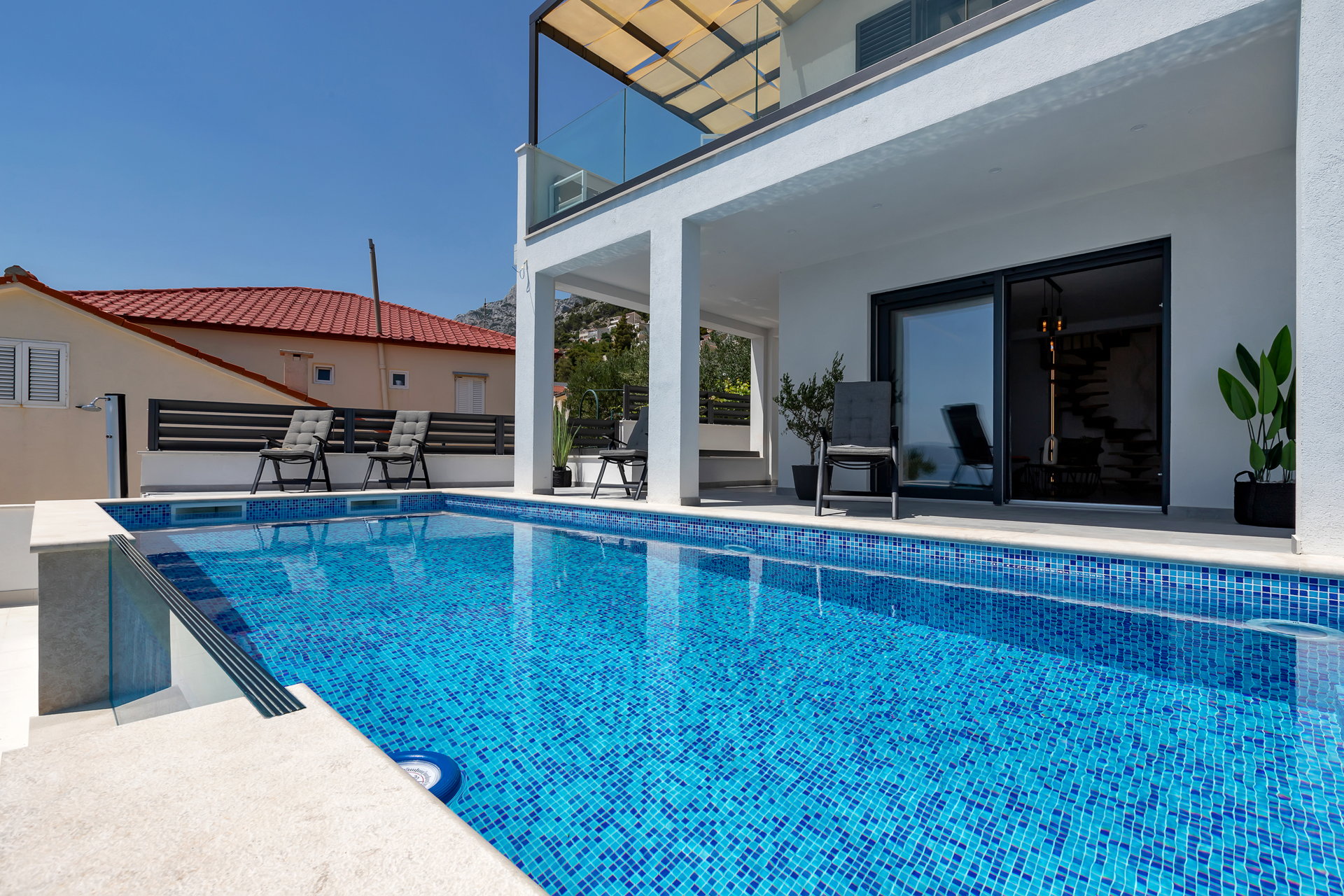 Beachfront Villa Immortelle with Pool