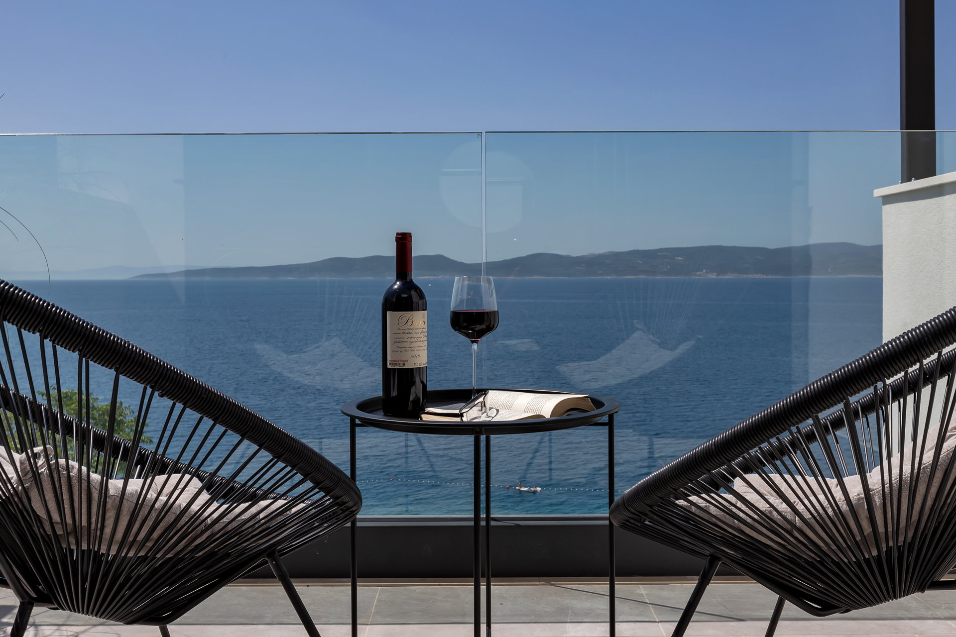 Beachfront Villa Immortelle with Pool