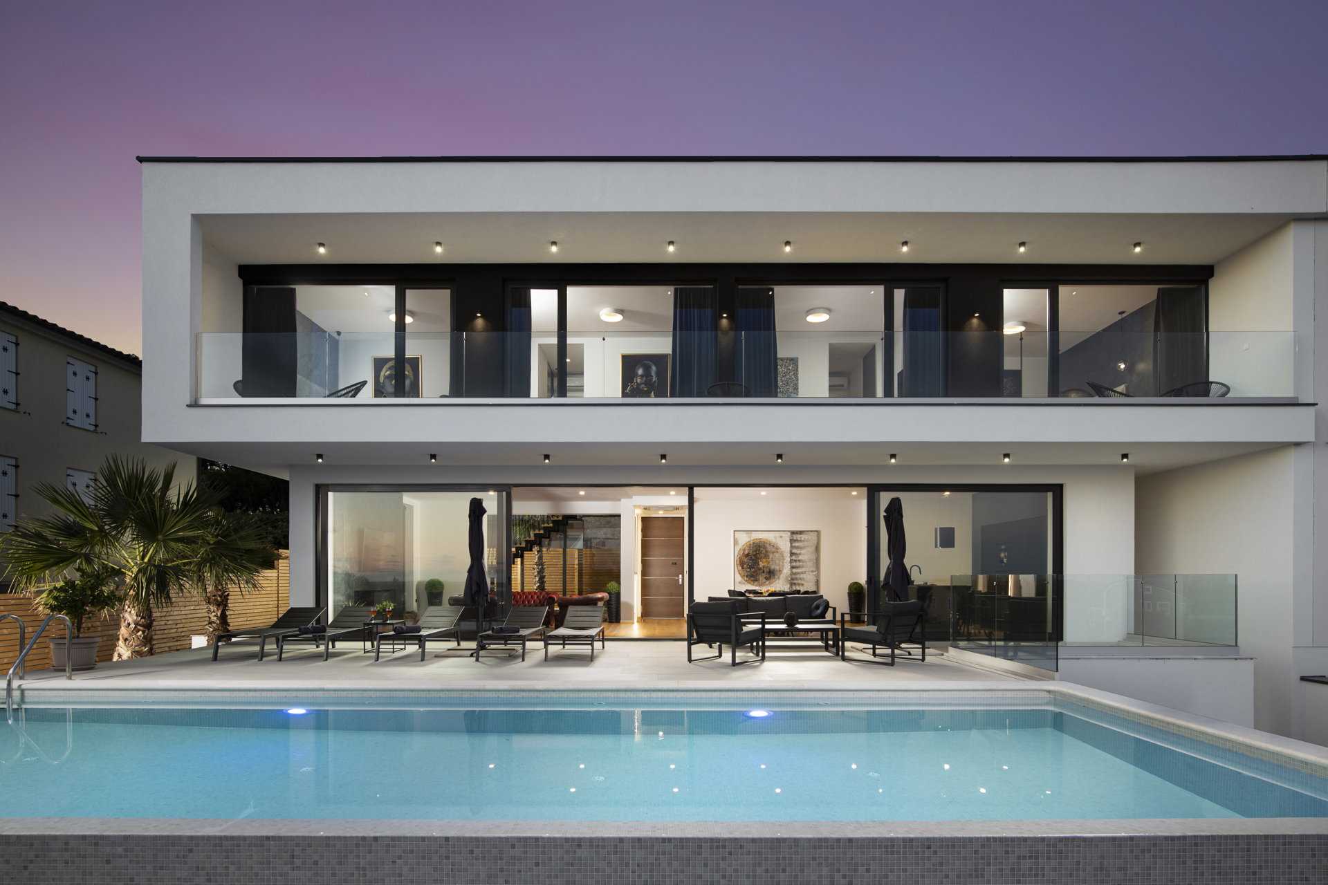 Image of Luxury Villa Maroon with Pool