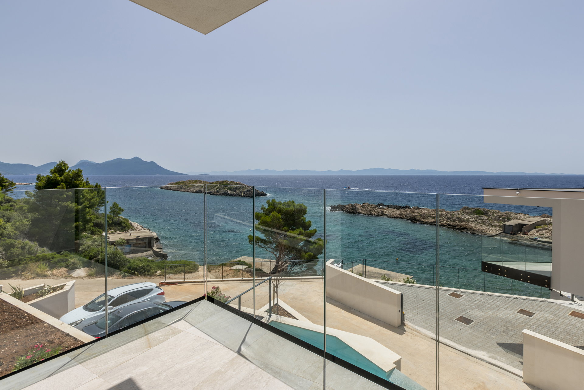 Beachfront Villa Fine Time with Pool I