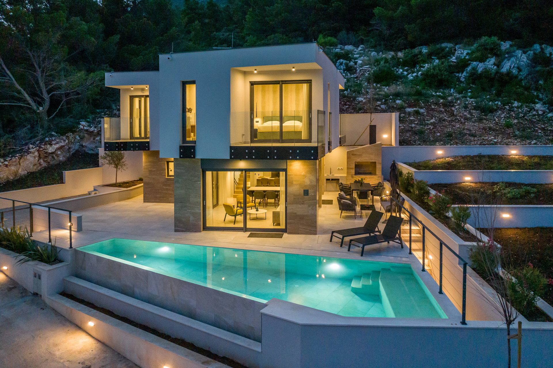 Beachfront Villa Fine Time with Pool I