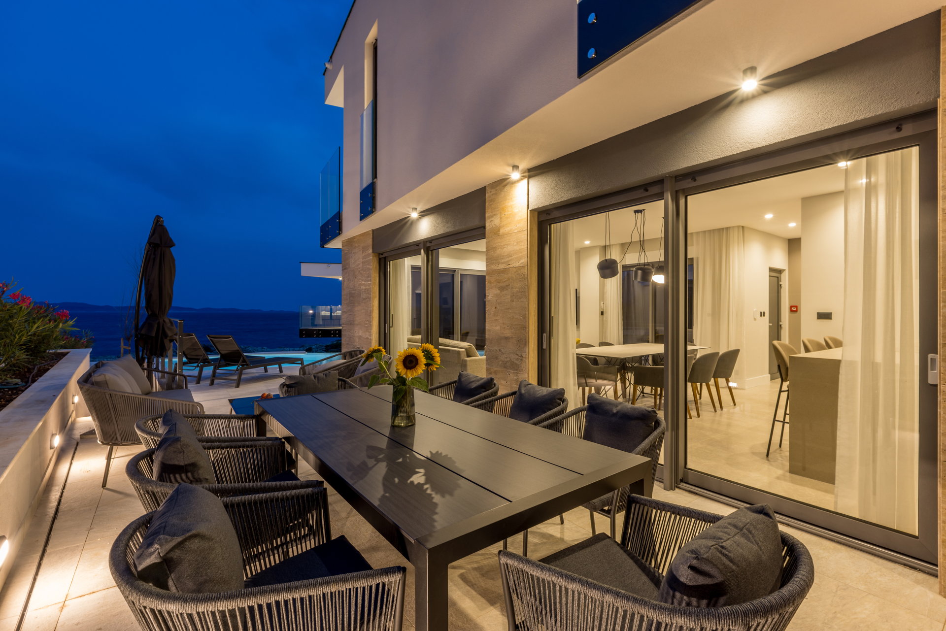 Beachfront Villa Fine Time with Pool I
