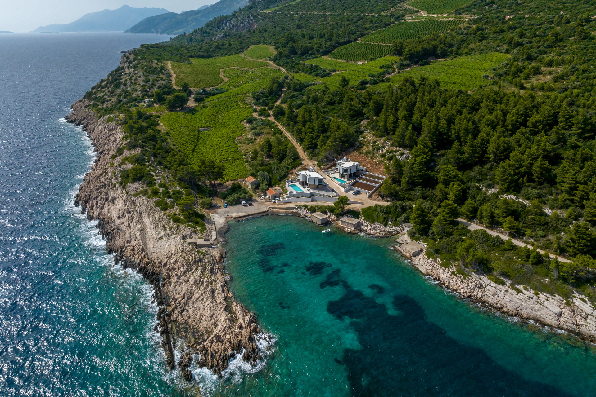 Beachfront Villa Fine Time with Pool I